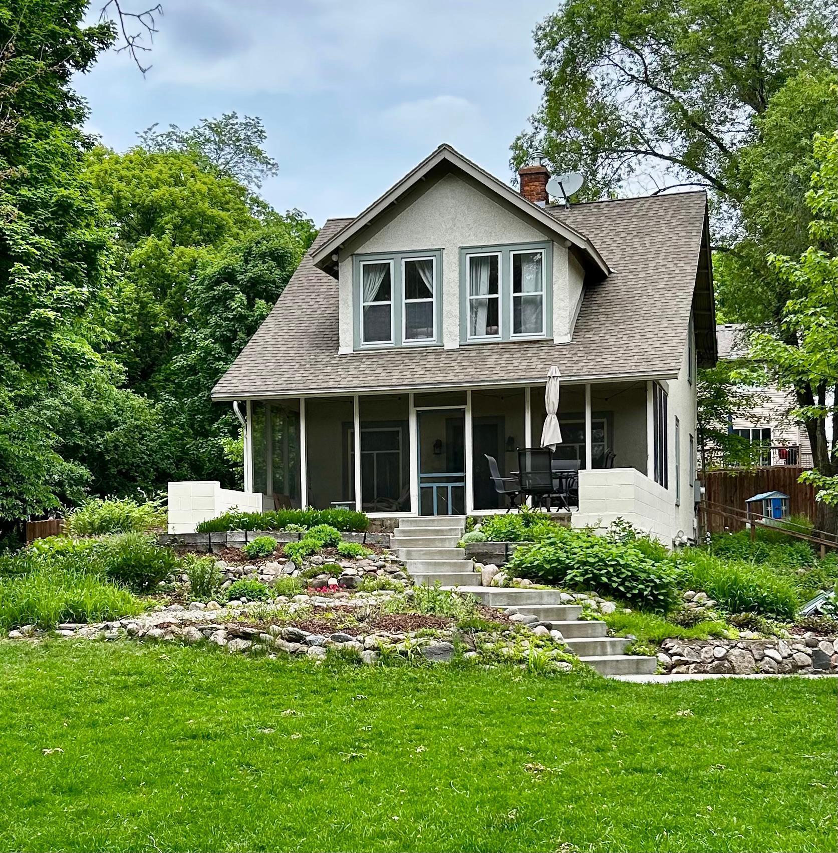 18916 Excelsior Boulevard