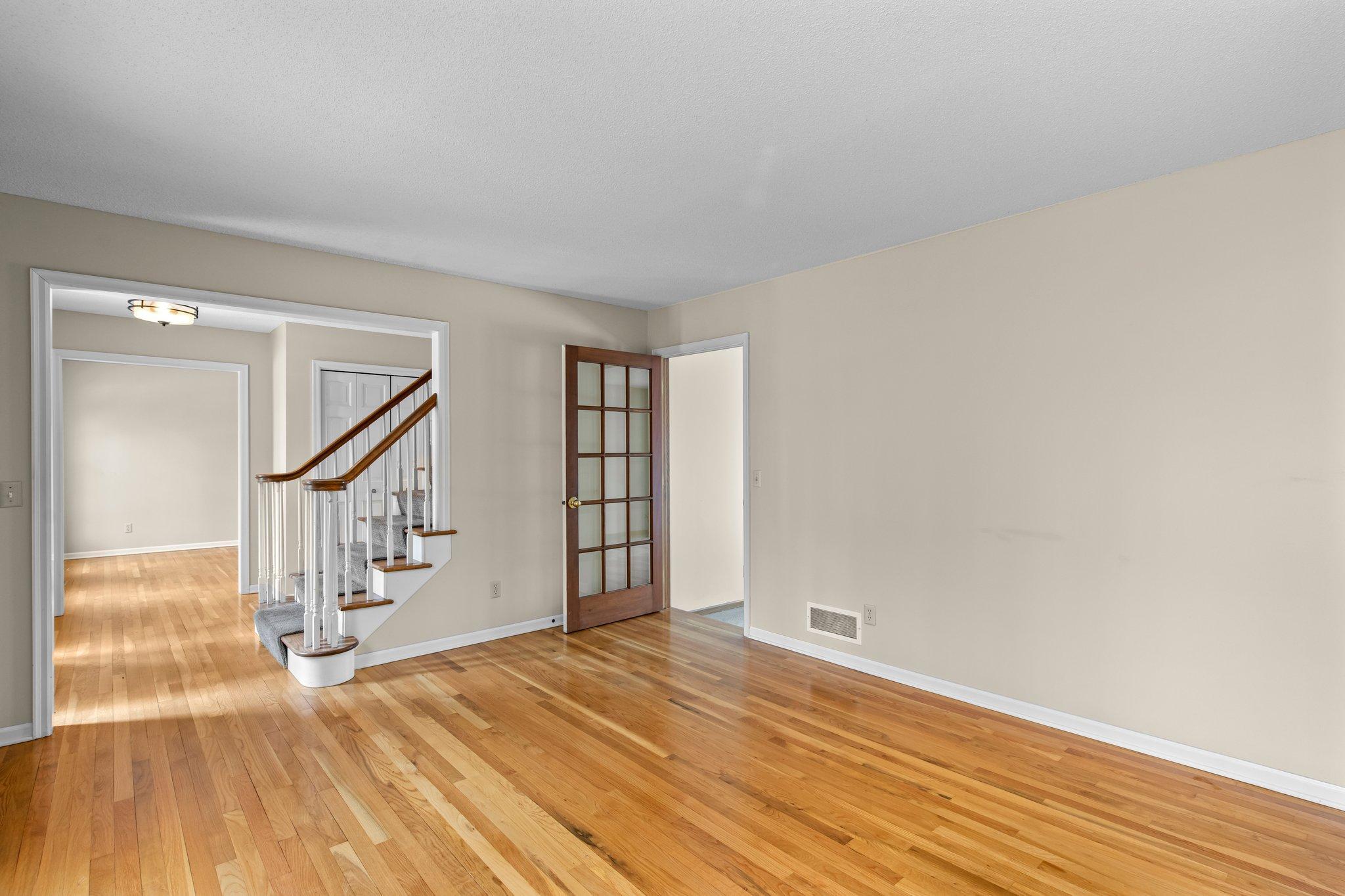 1668 Bollum Lane