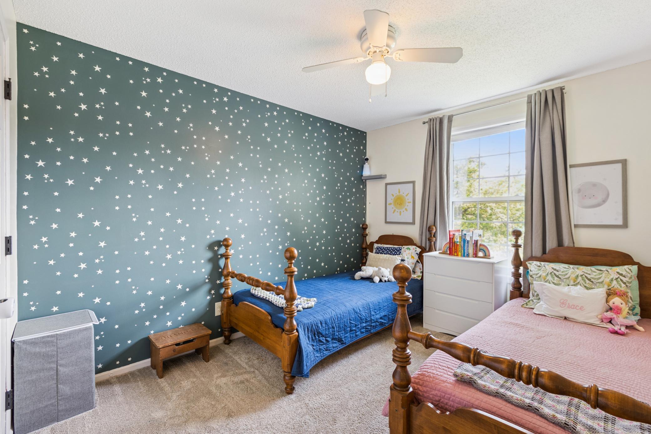 2740 Simons Drive