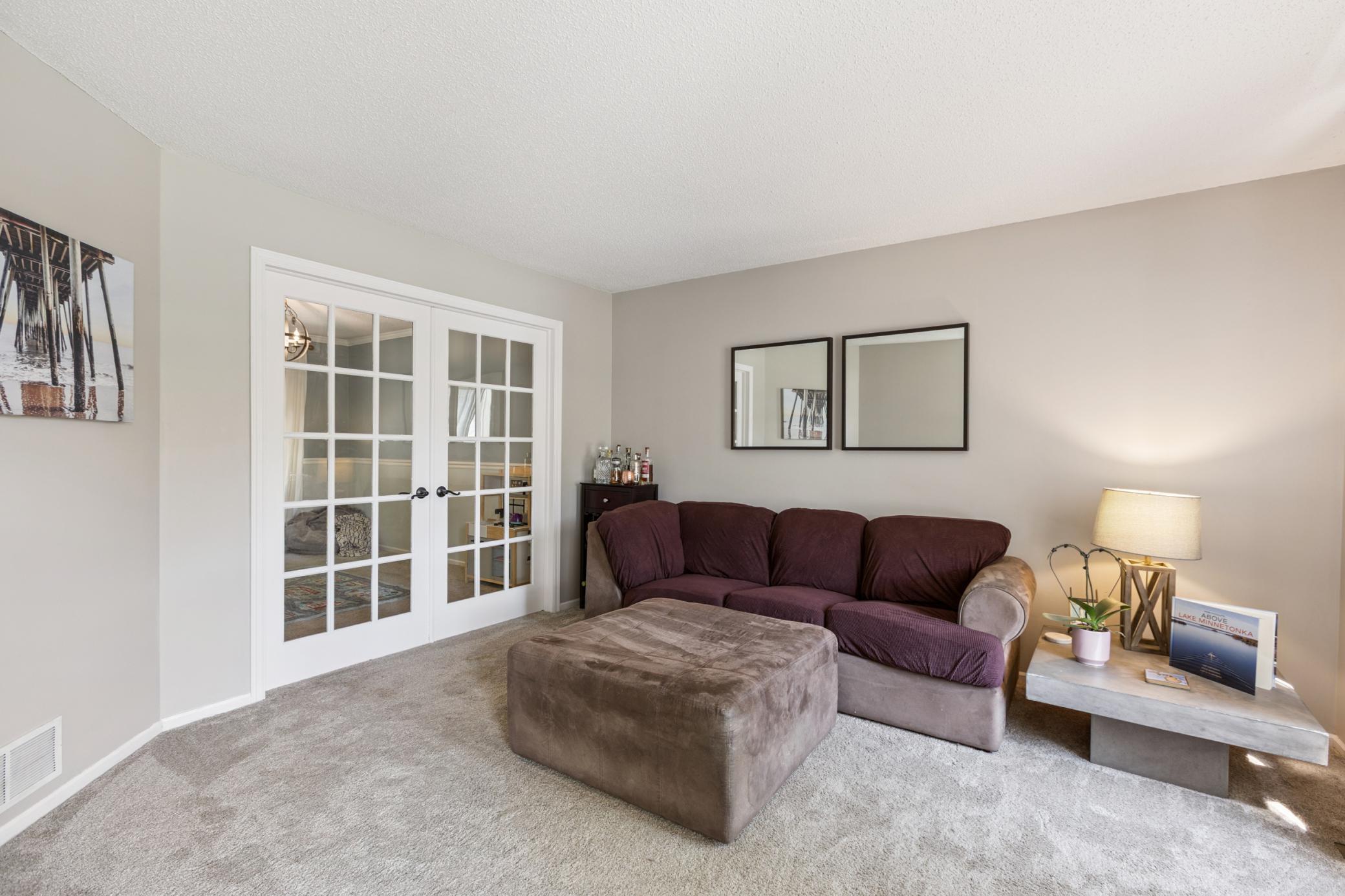 2740 Simons Drive