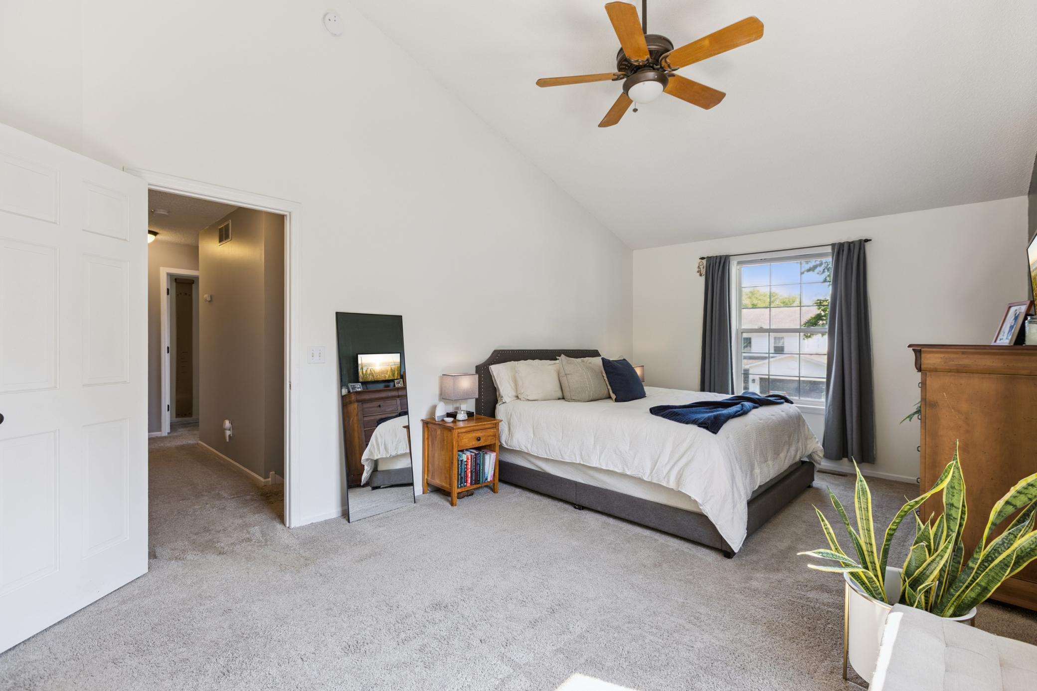 2740 Simons Drive