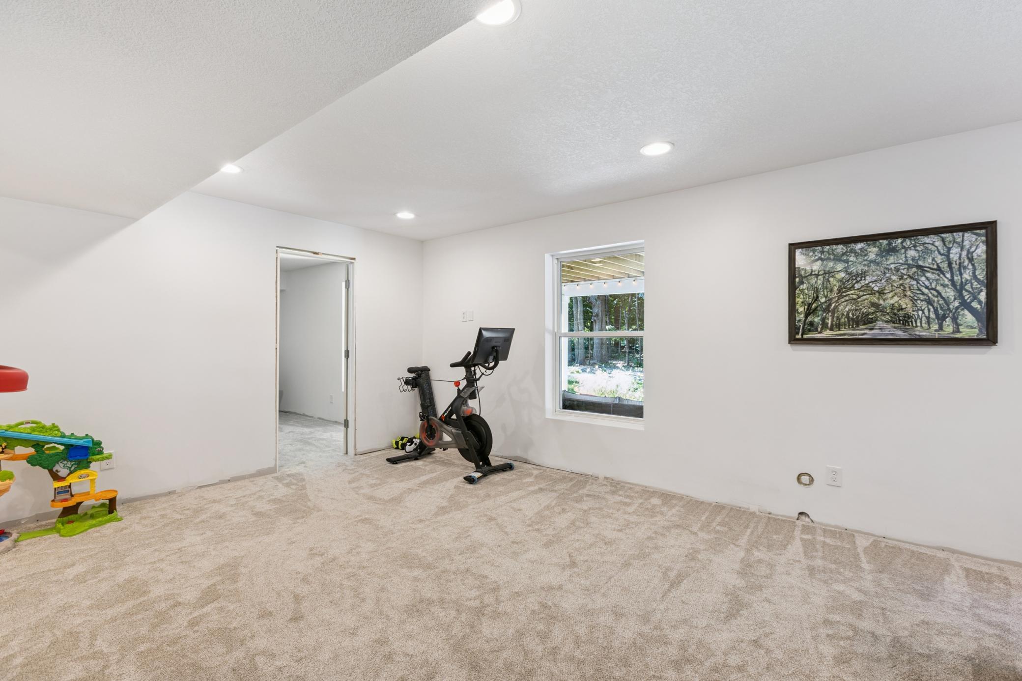 2740 Simons Drive
