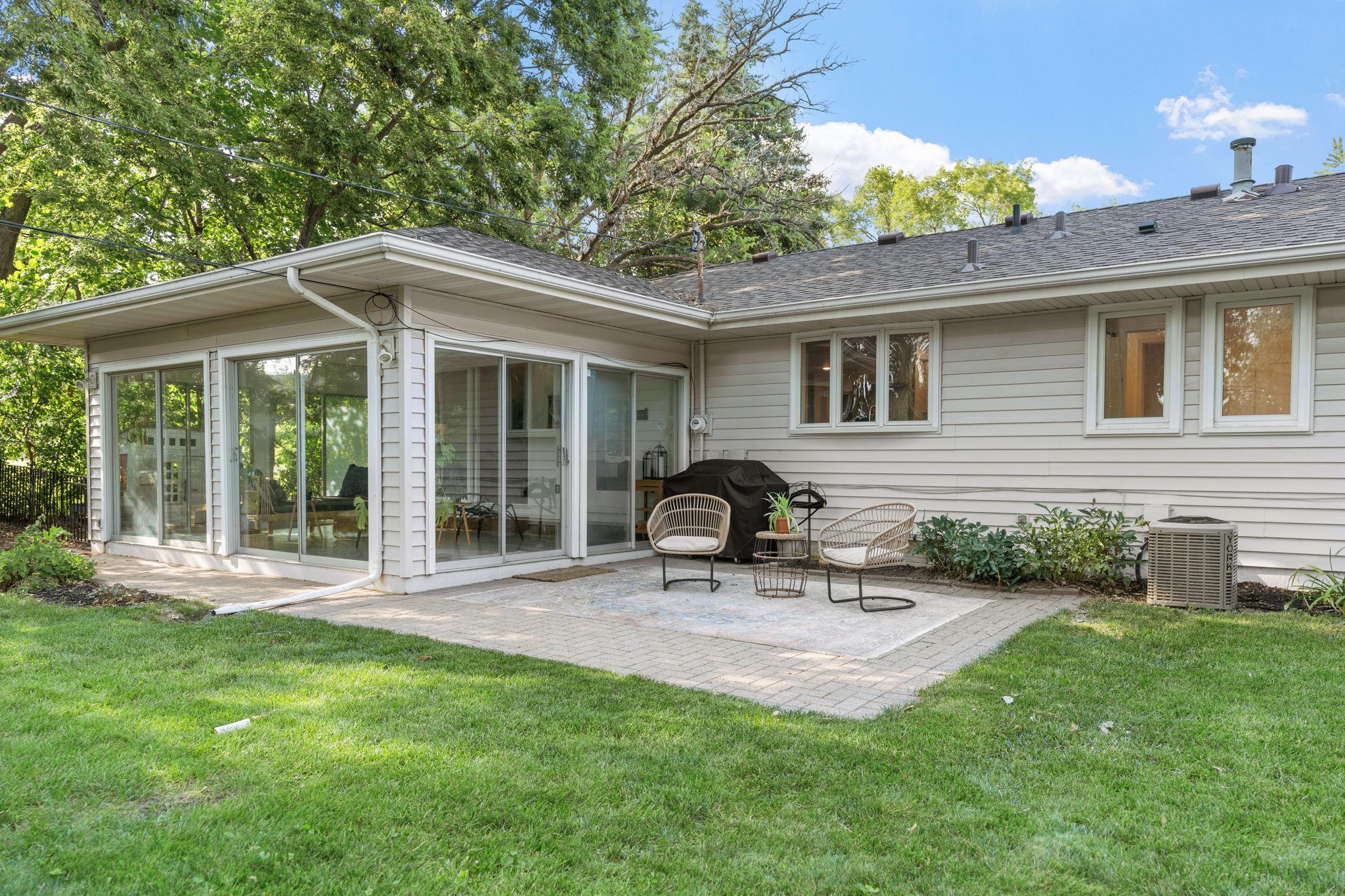4707 W 70th Street
