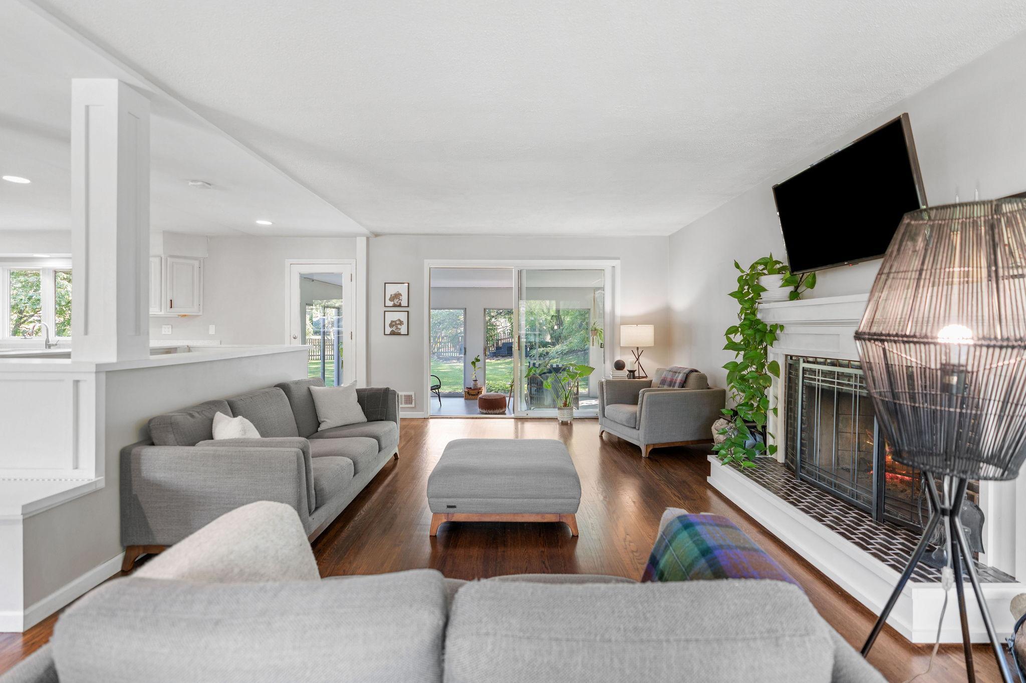 4707 W 70th Street