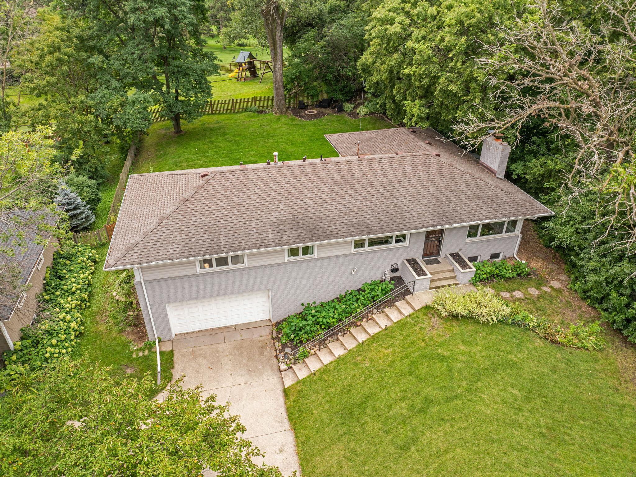 4707 W 70th Street