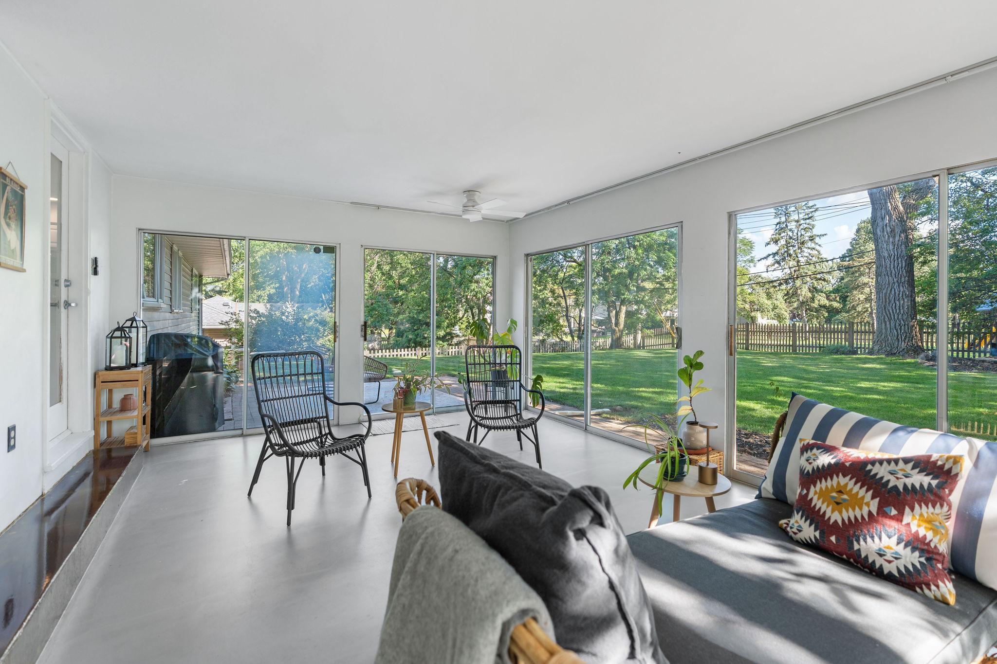 4707 W 70th Street