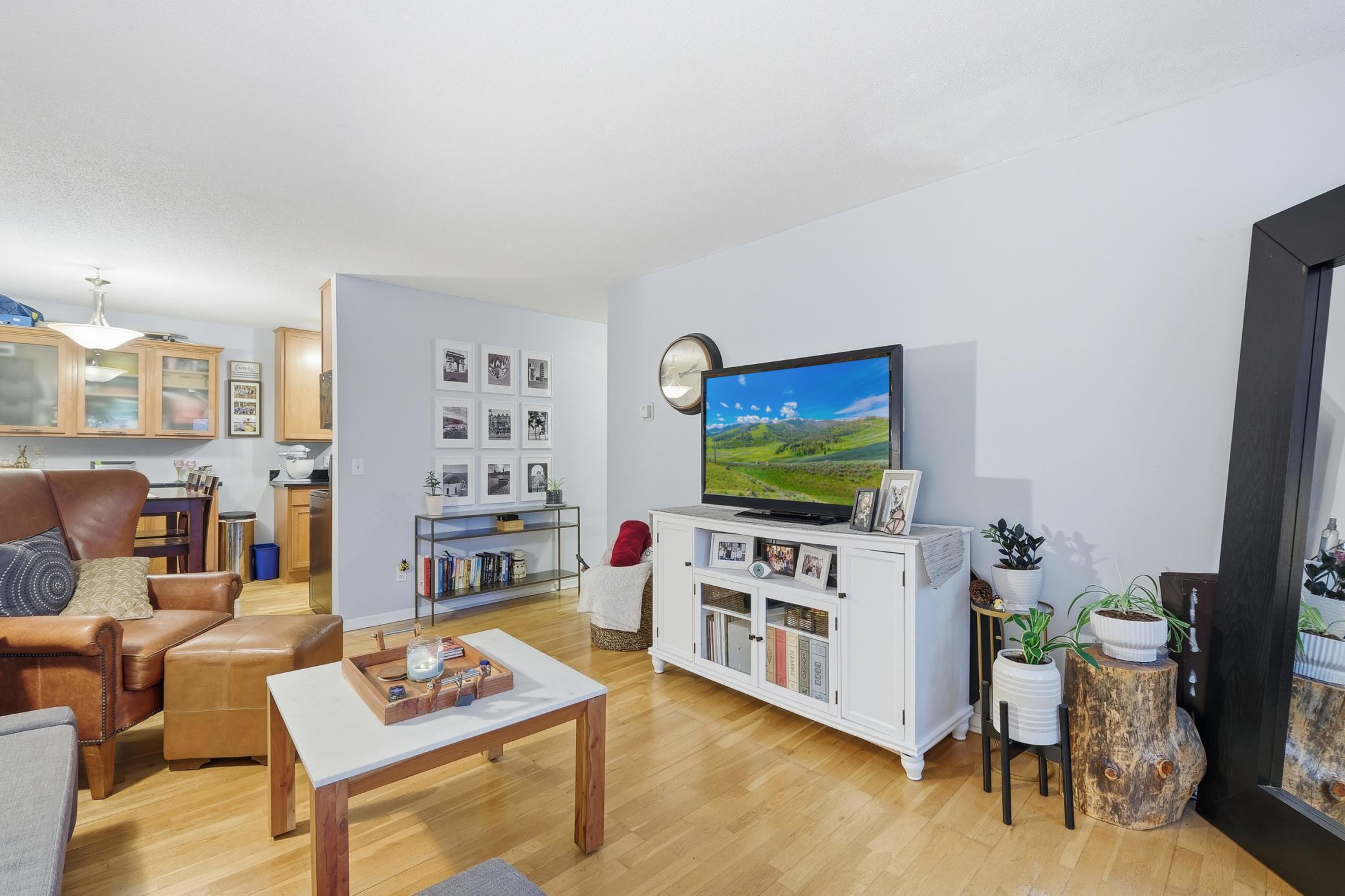 520 Ridgewood Avenue Unit: 107