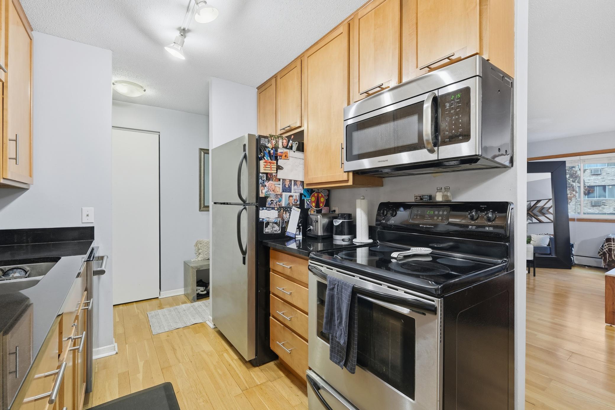 520 Ridgewood Avenue Unit: 107