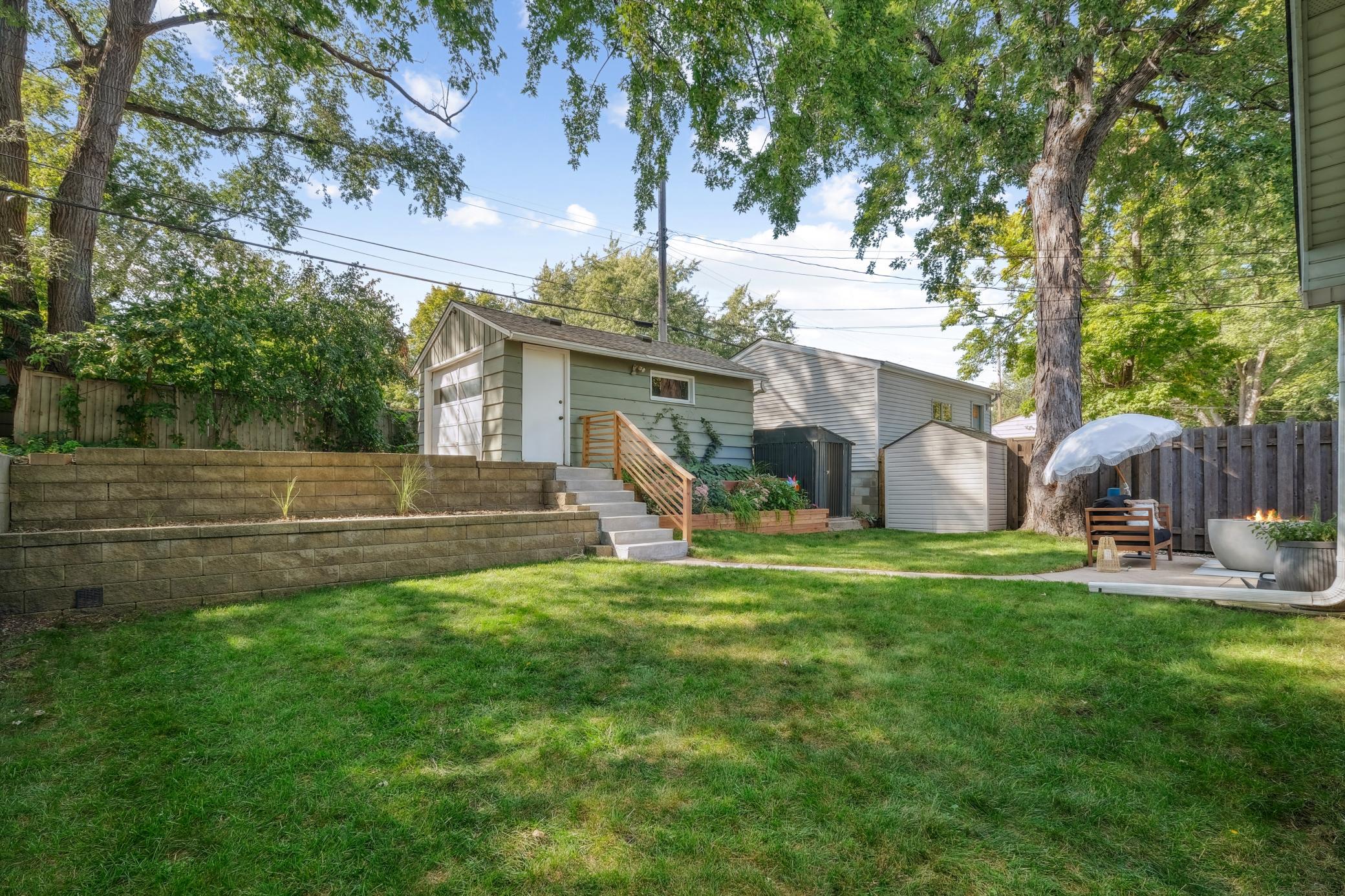 2632 Idaho Avenue S