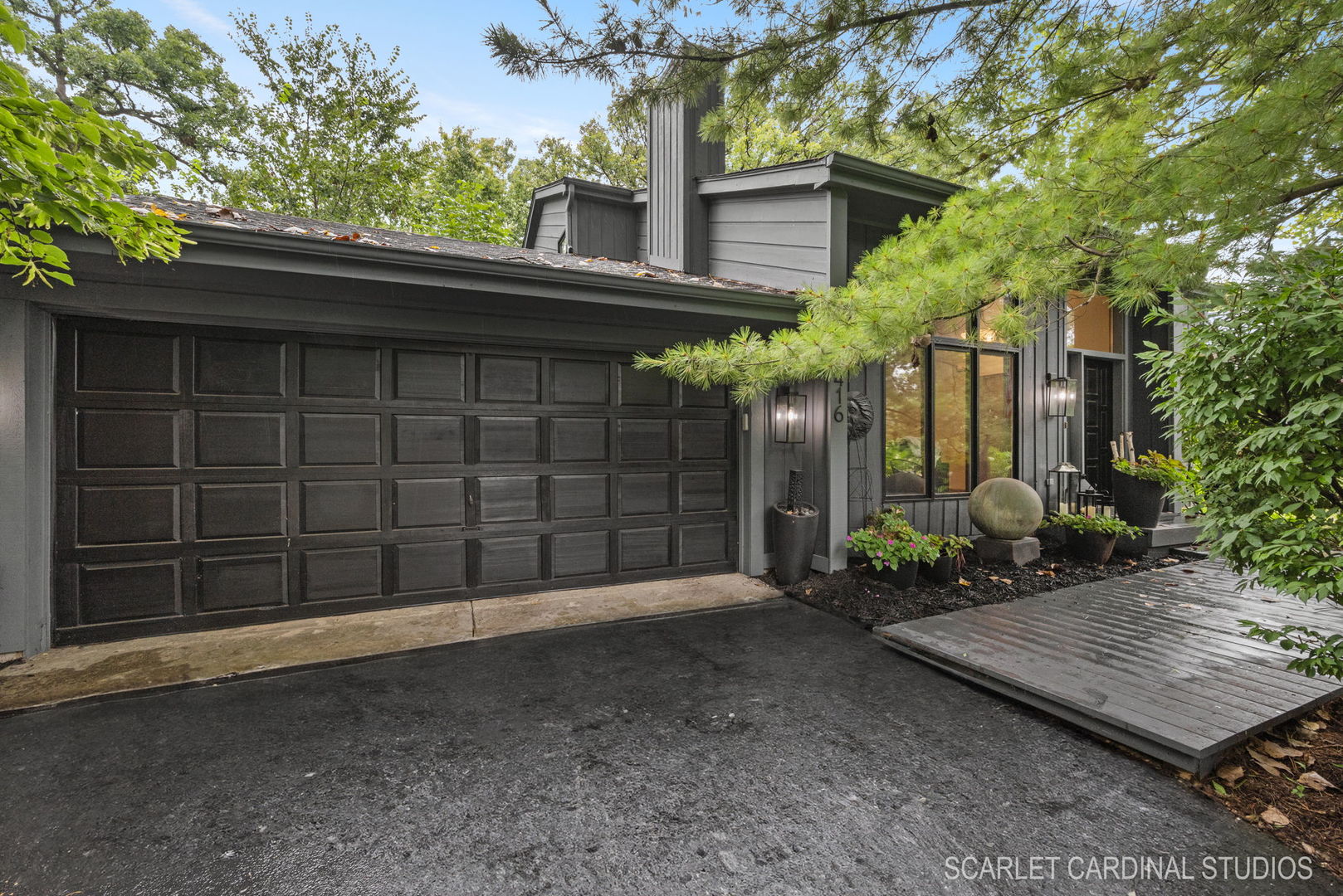 8416 Autumn Drive