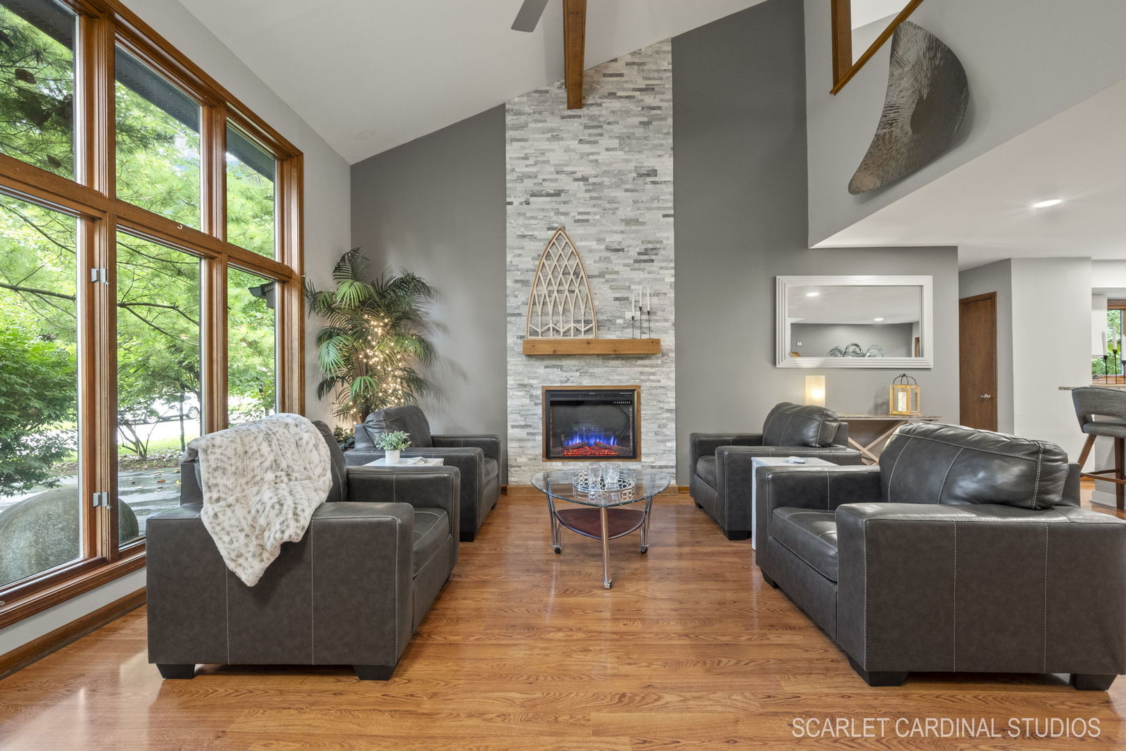 8416 Autumn Drive