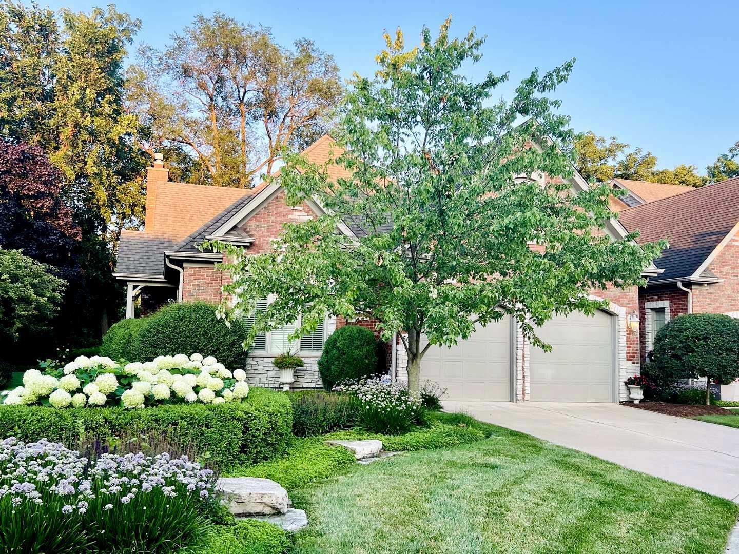 5621 Durand Drive
