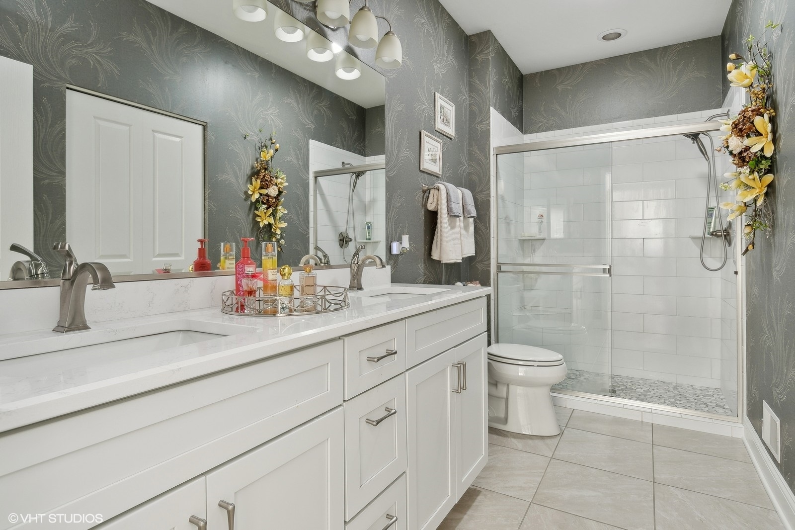 4023 Idlewild Lane