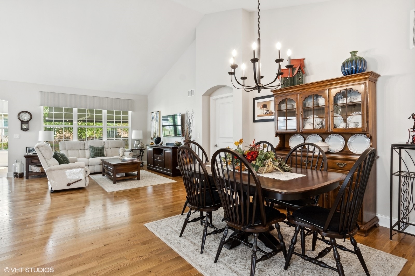 4023 Idlewild Lane