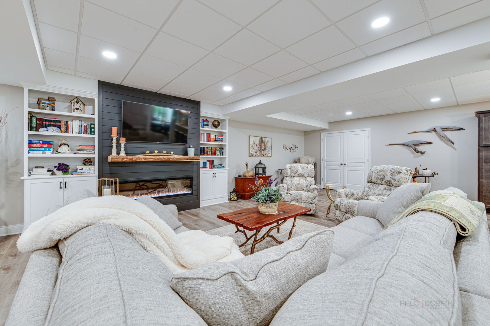 4023 Idlewild Lane