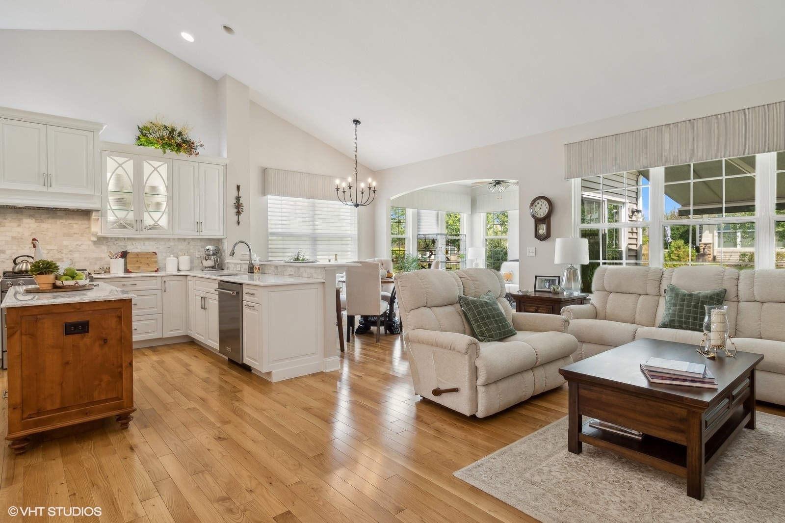 4023 Idlewild Lane