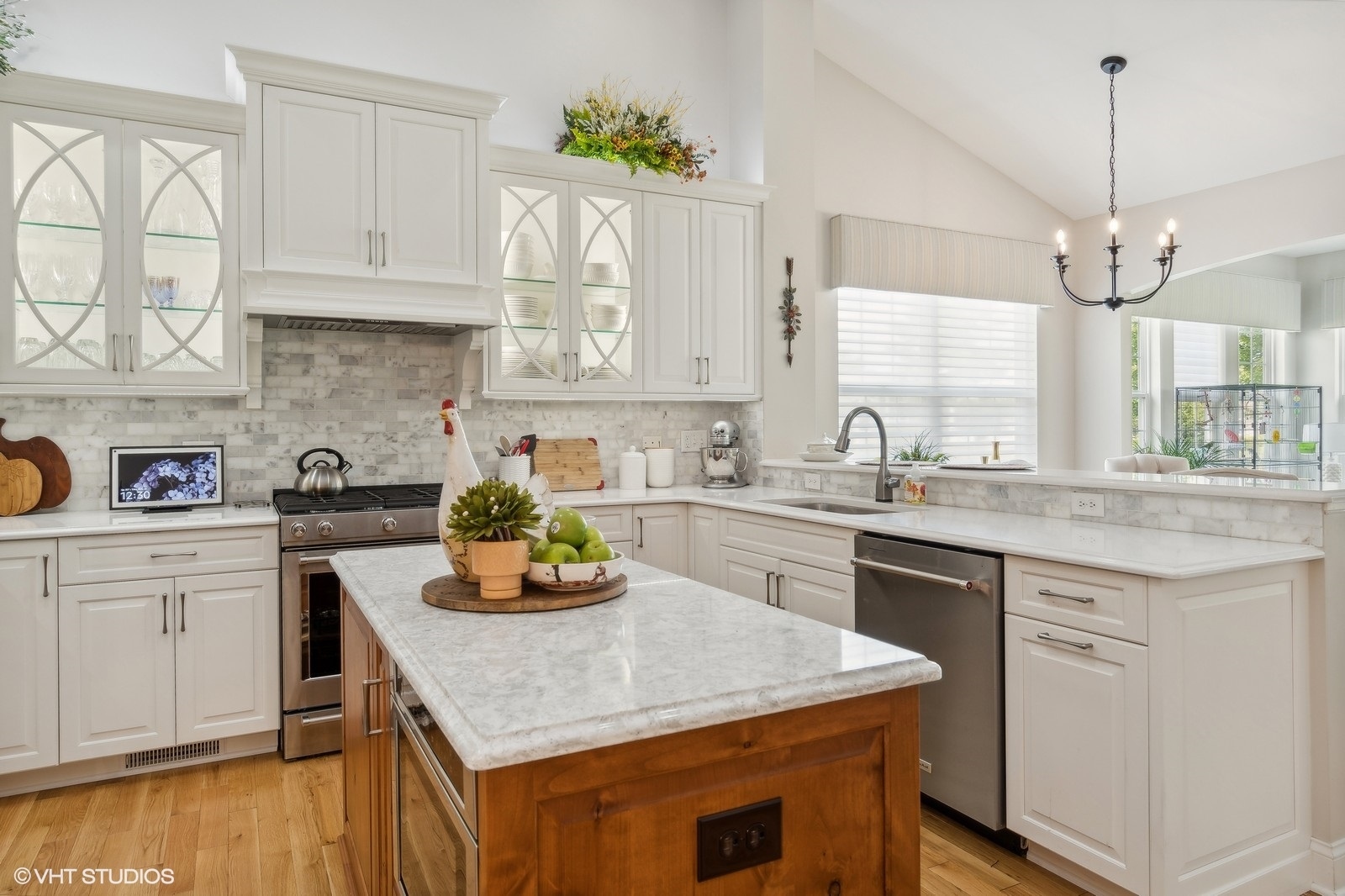 4023 Idlewild Lane