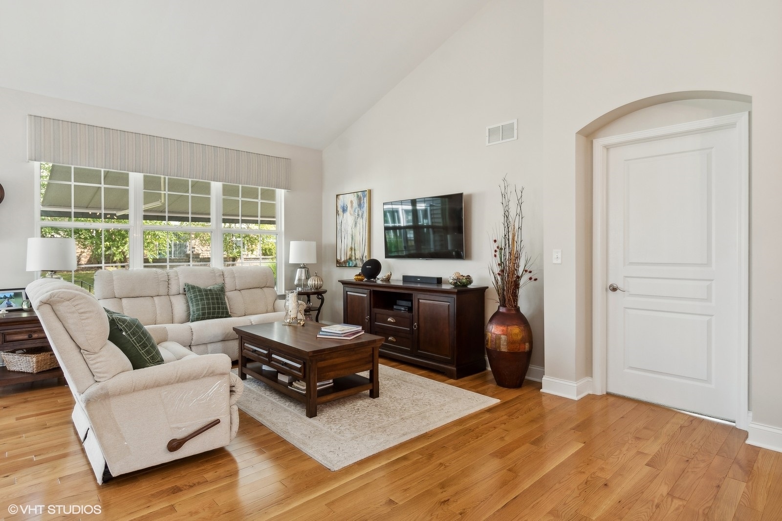 4023 Idlewild Lane