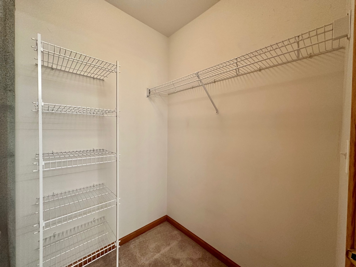 2803 ALAMEDA Court