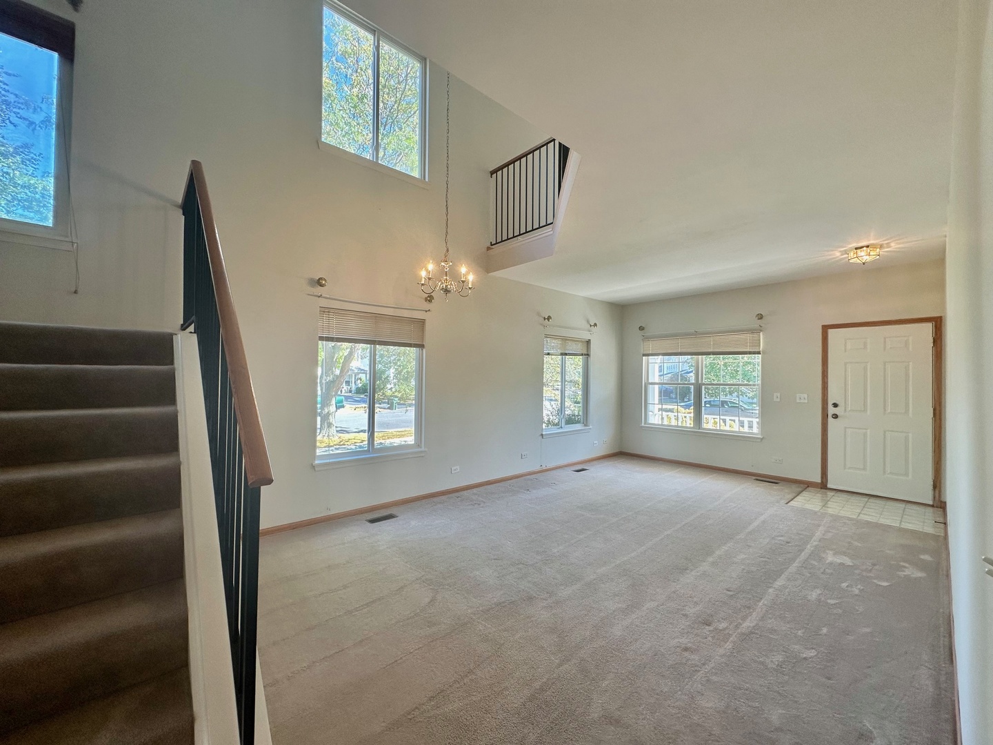 2803 ALAMEDA Court