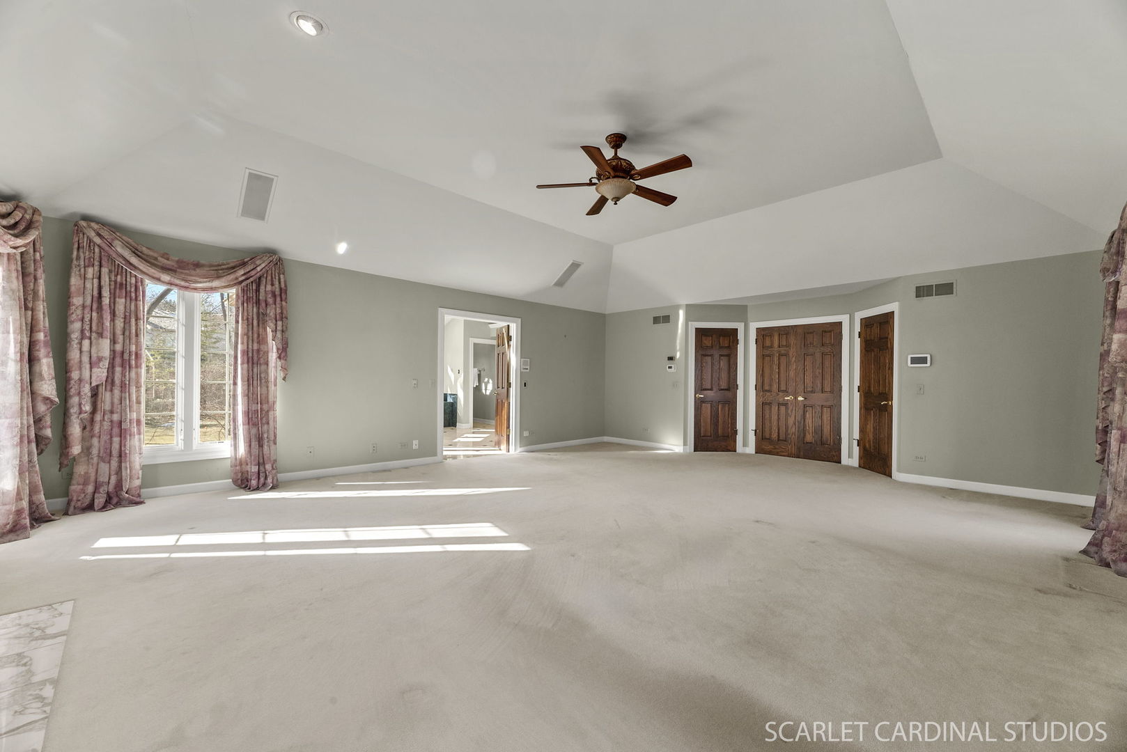 8S311 Shires Court