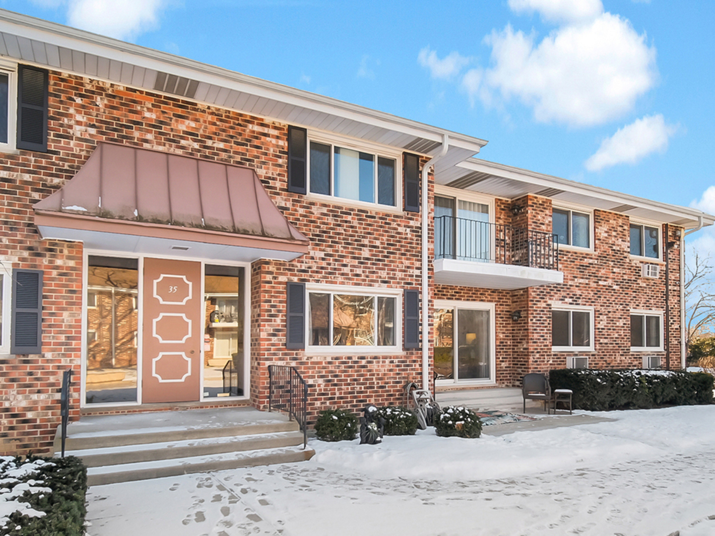 35 N Main Street Unit: 25