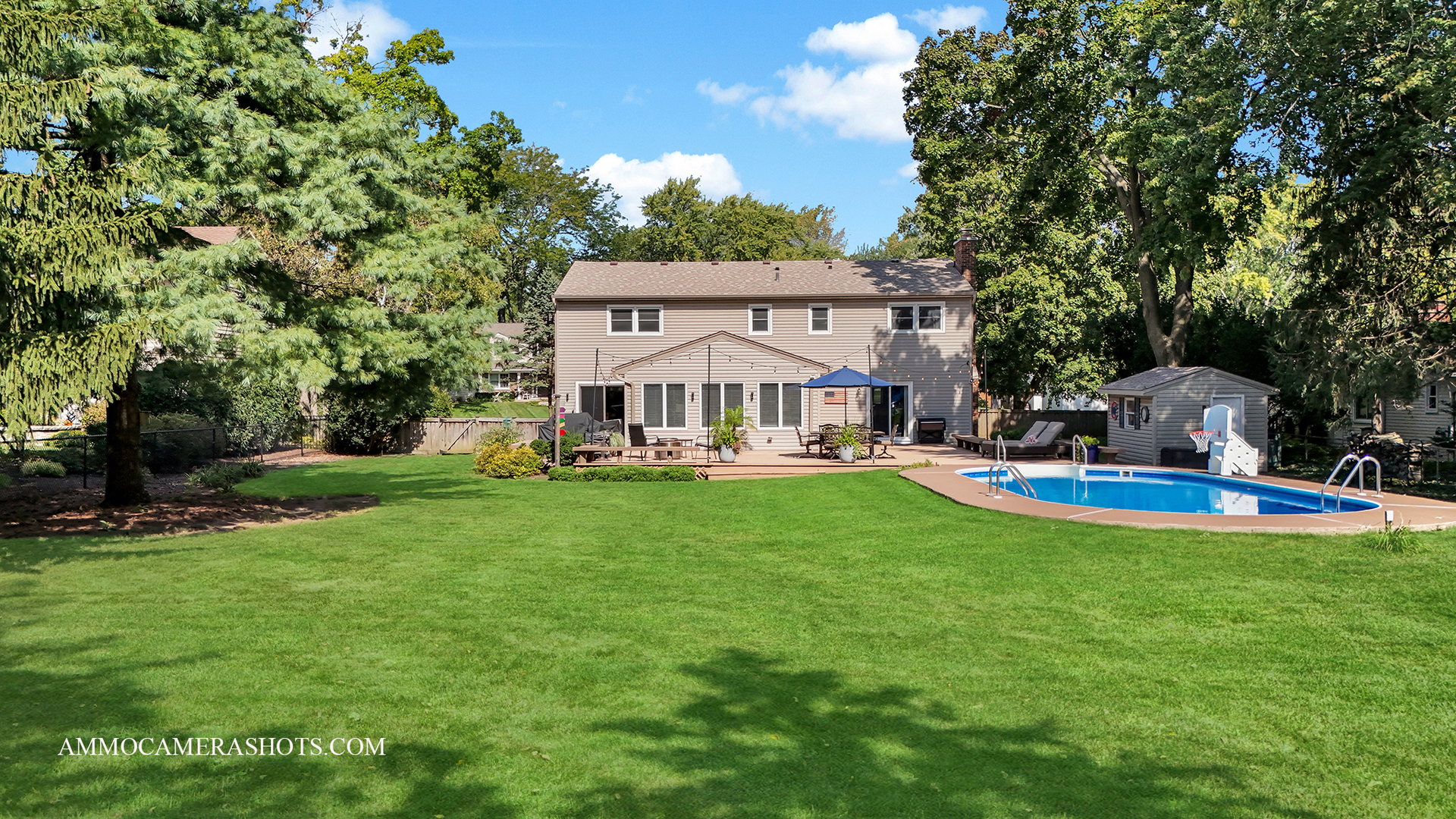 26W275 TOMAHAWK Drive
