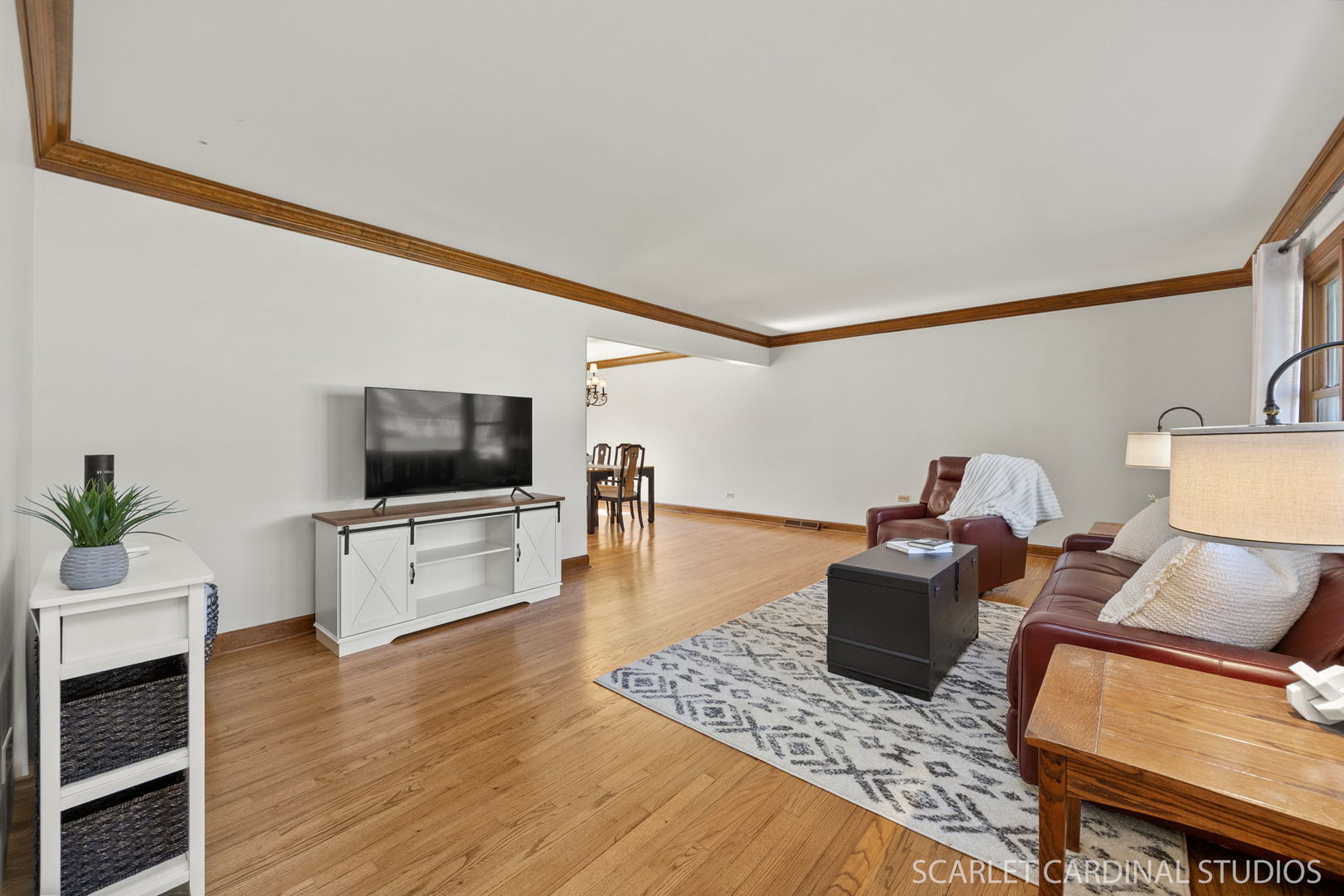 26W275 TOMAHAWK Drive