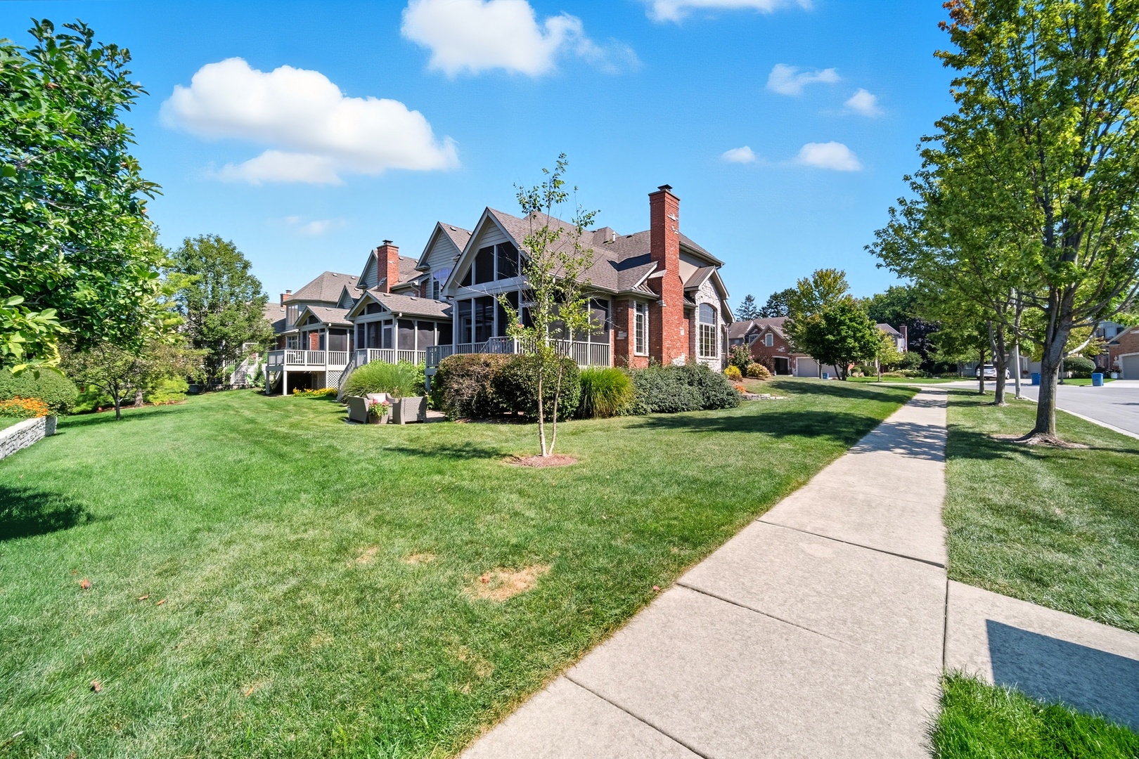 5616 Durand Drive Unit: 5616