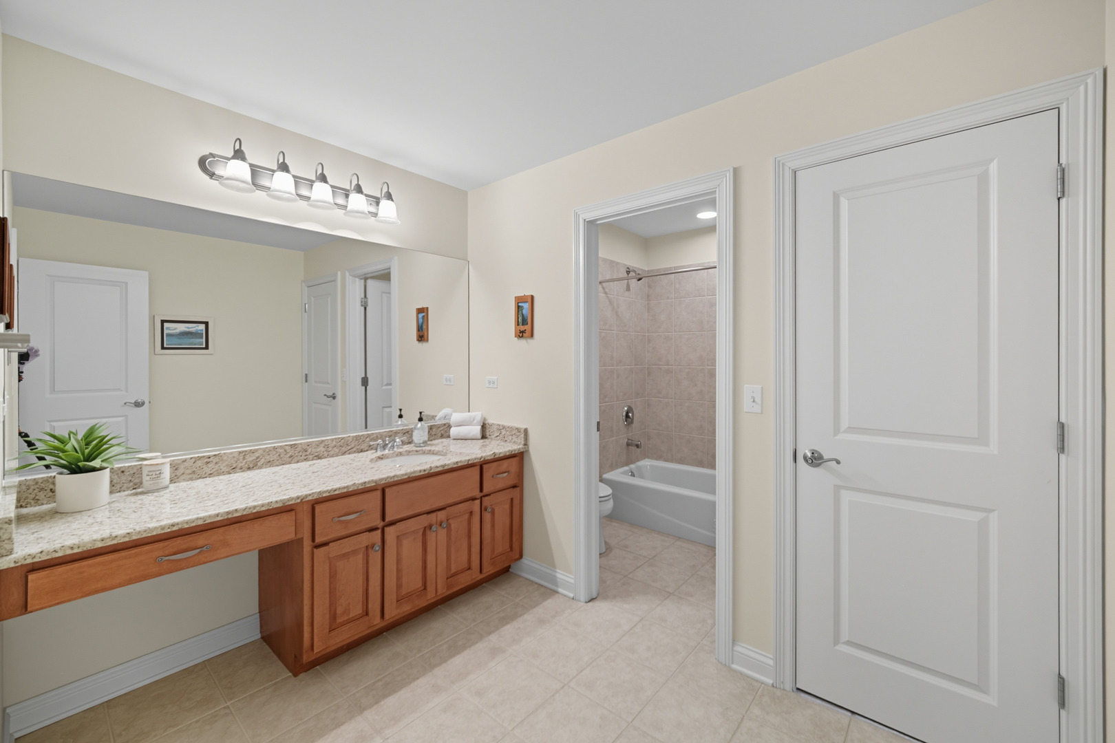 5616 Durand Drive Unit: 5616