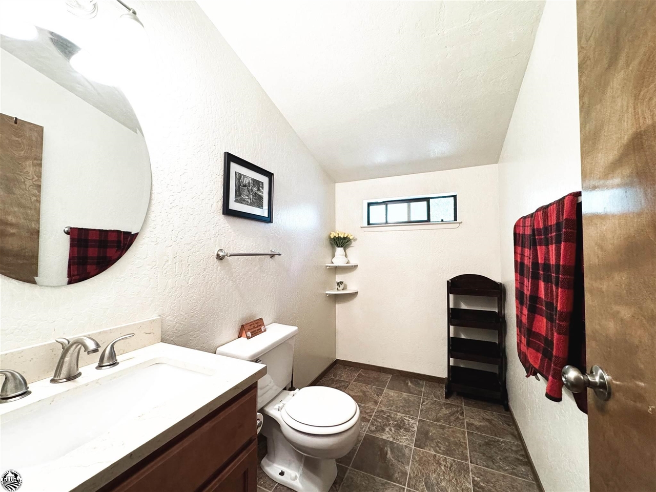 23678 Buckeye Cir
