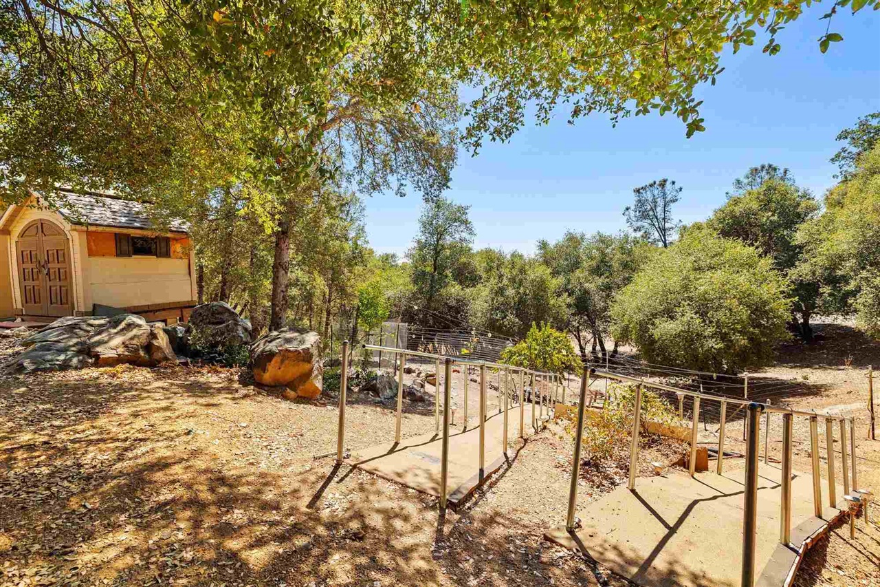 14173 Oak Knoll