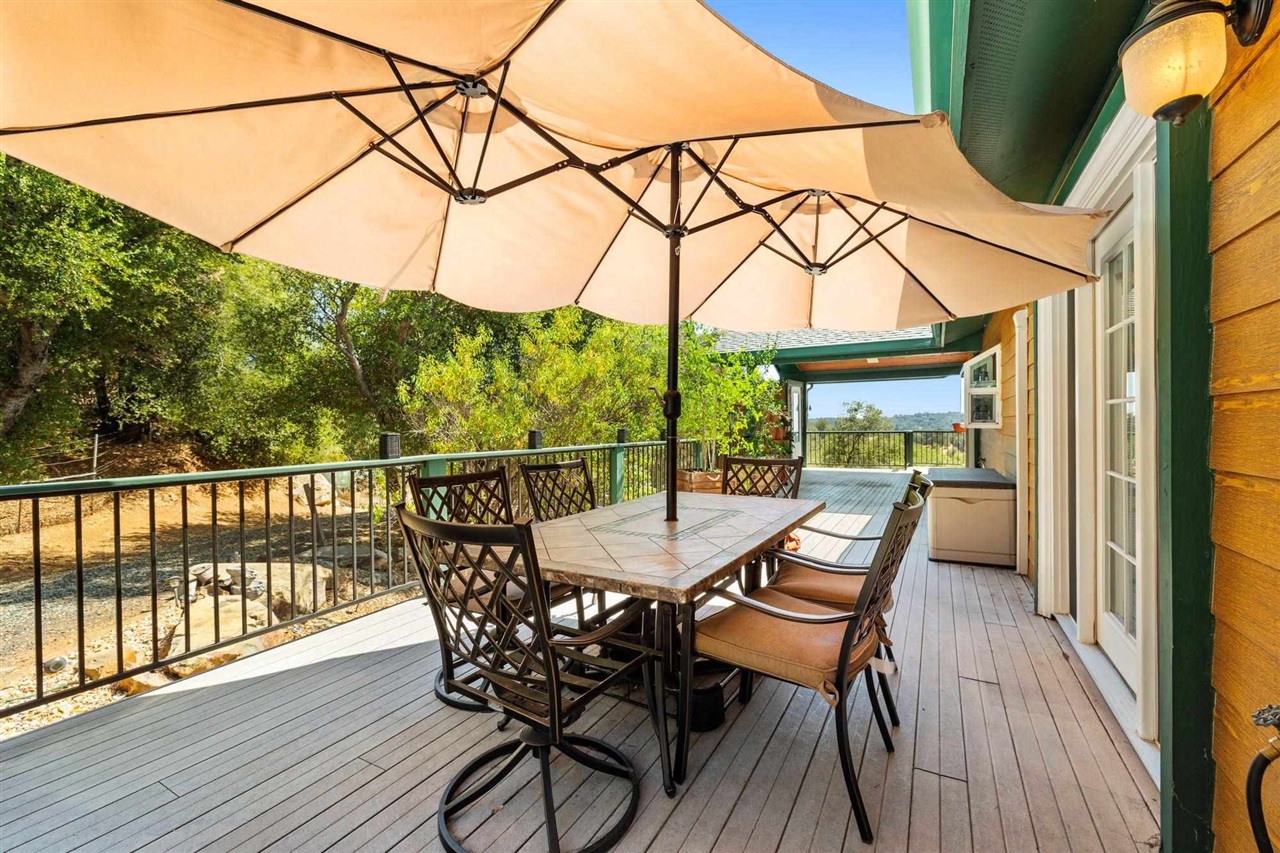 14173 Oak Knoll