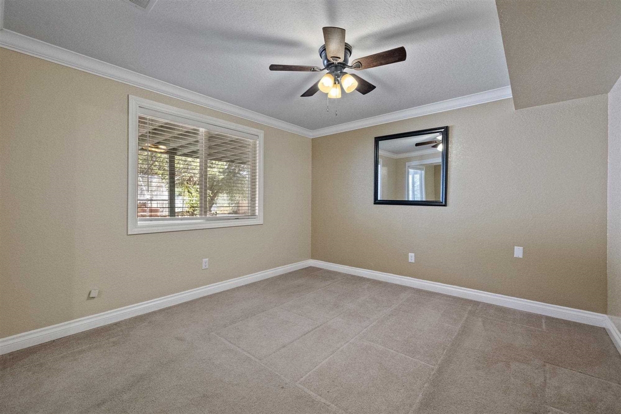 14173 Oak Knoll