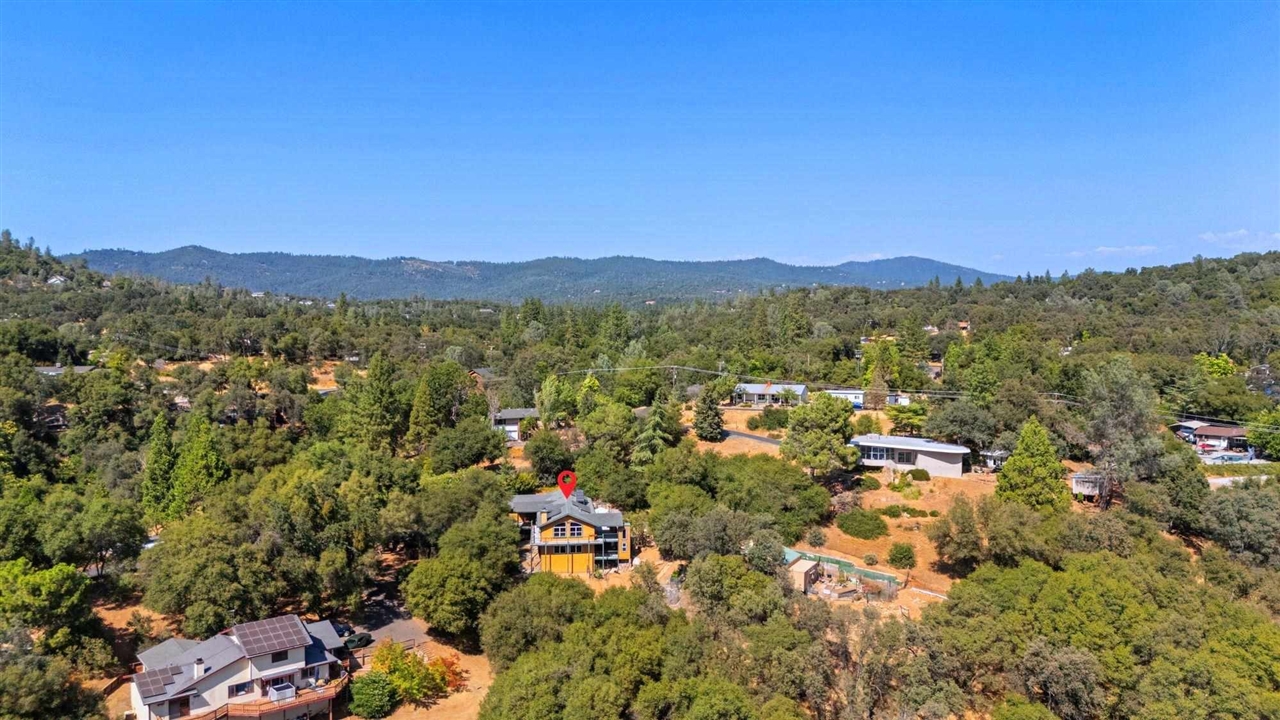 14173 Oak Knoll