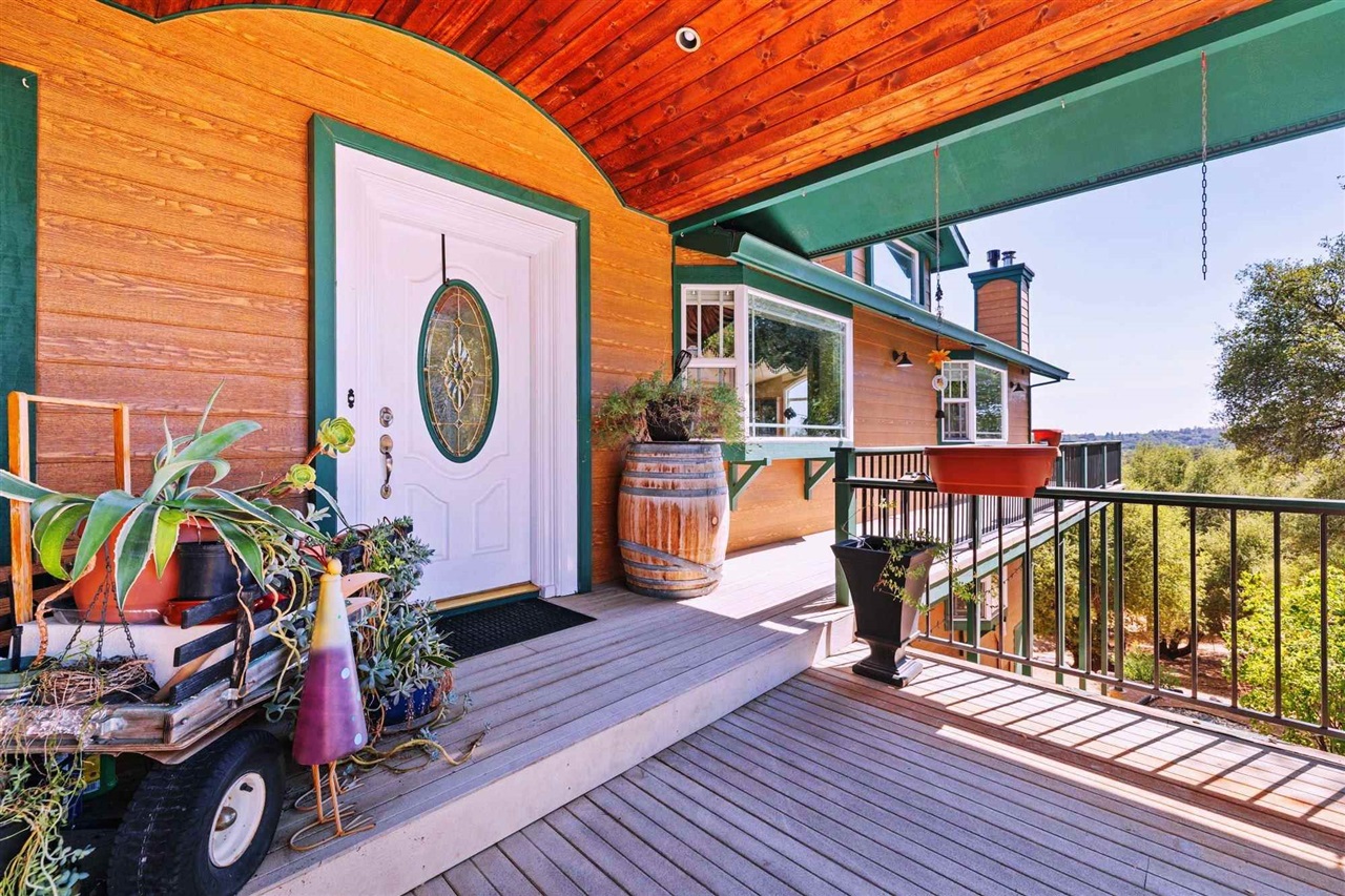 14173 Oak Knoll