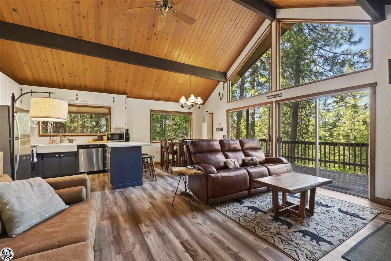 23950 Yellow Pine