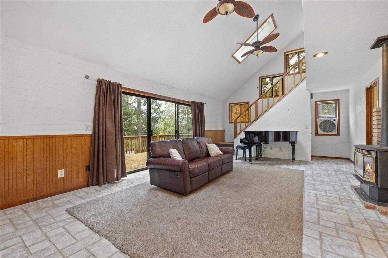 23899 Hilltop