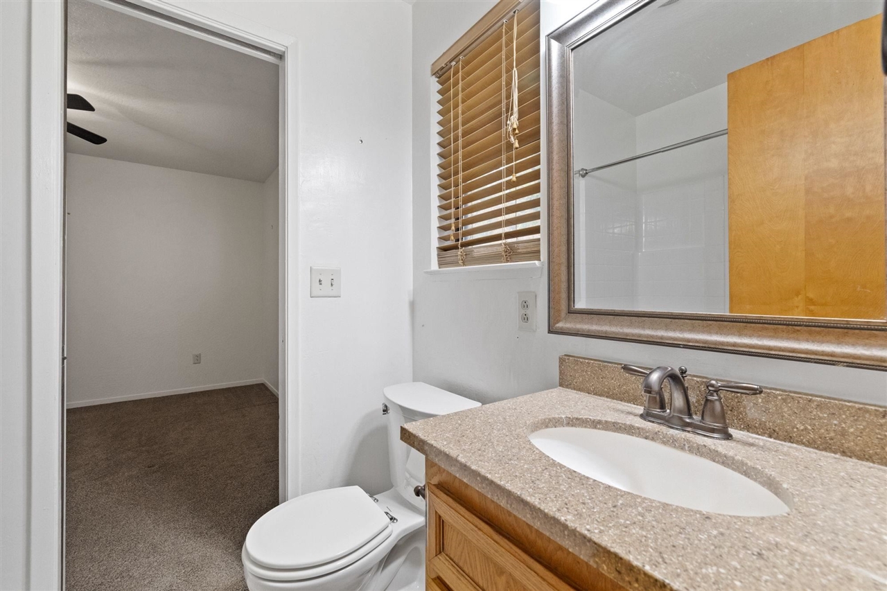 23899 Hilltop