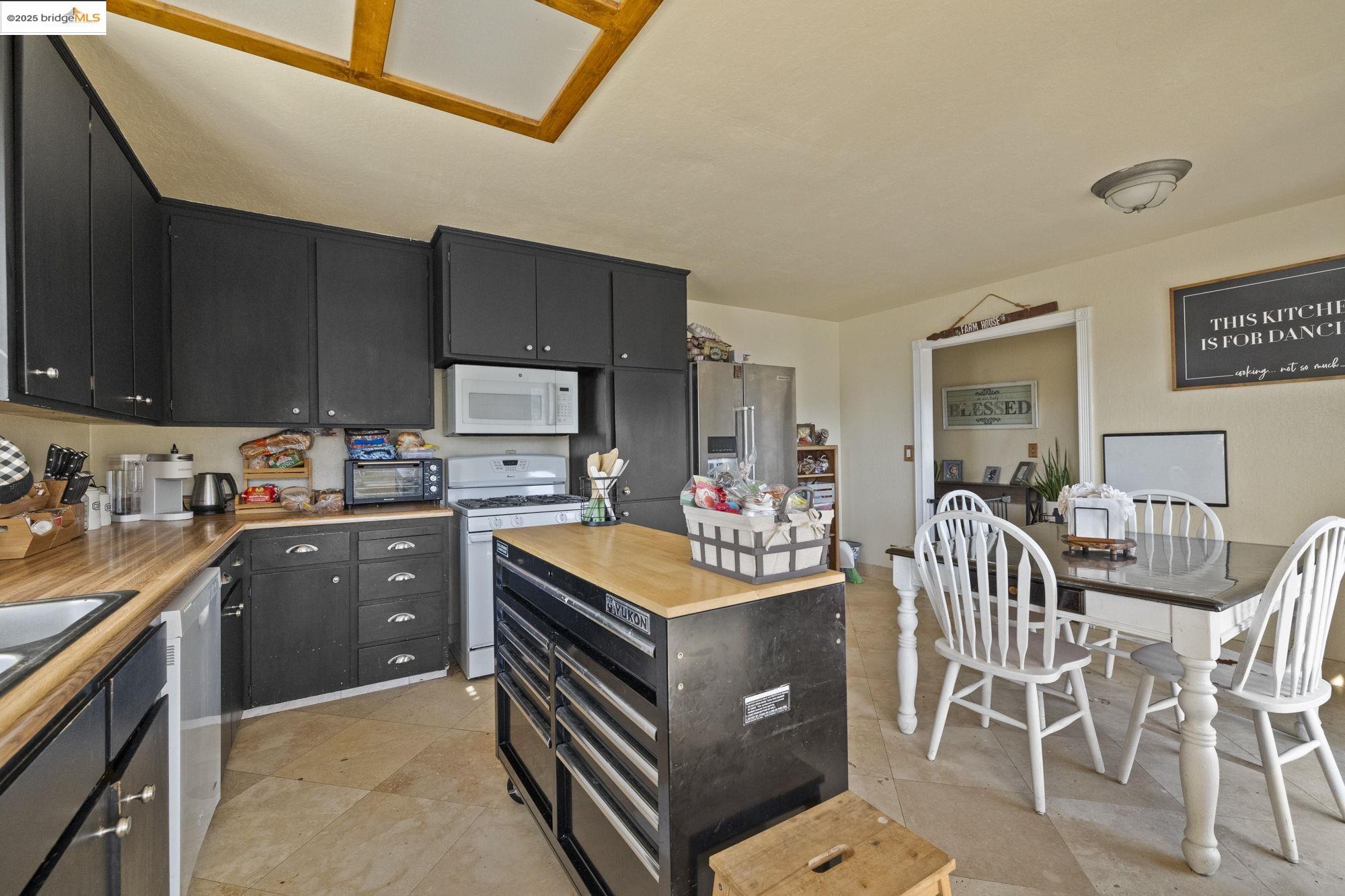 20842 Caylor Dr.