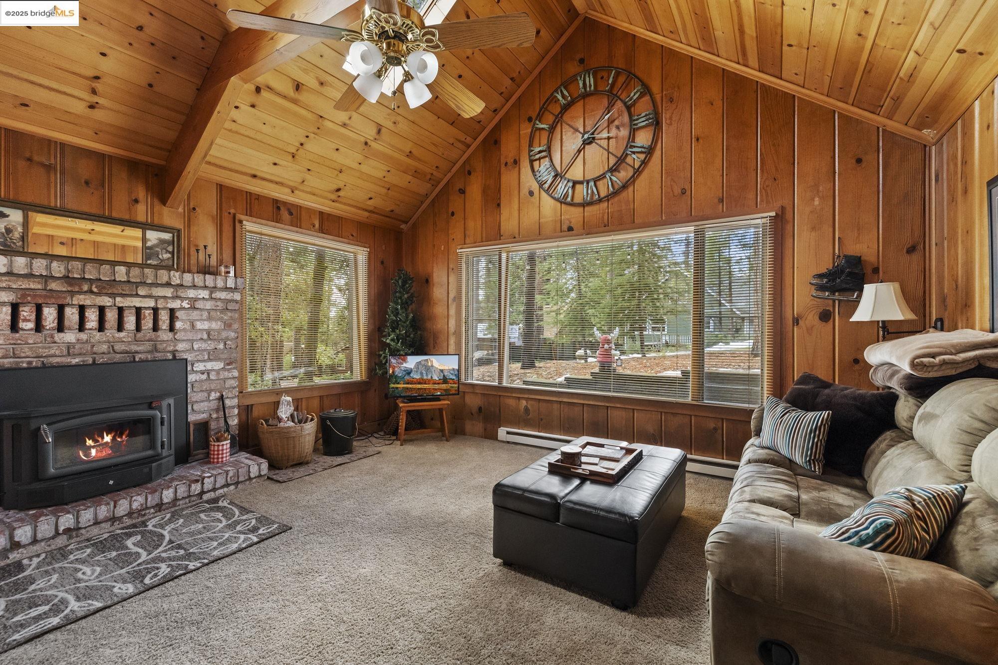 23141 Cresta Dr.