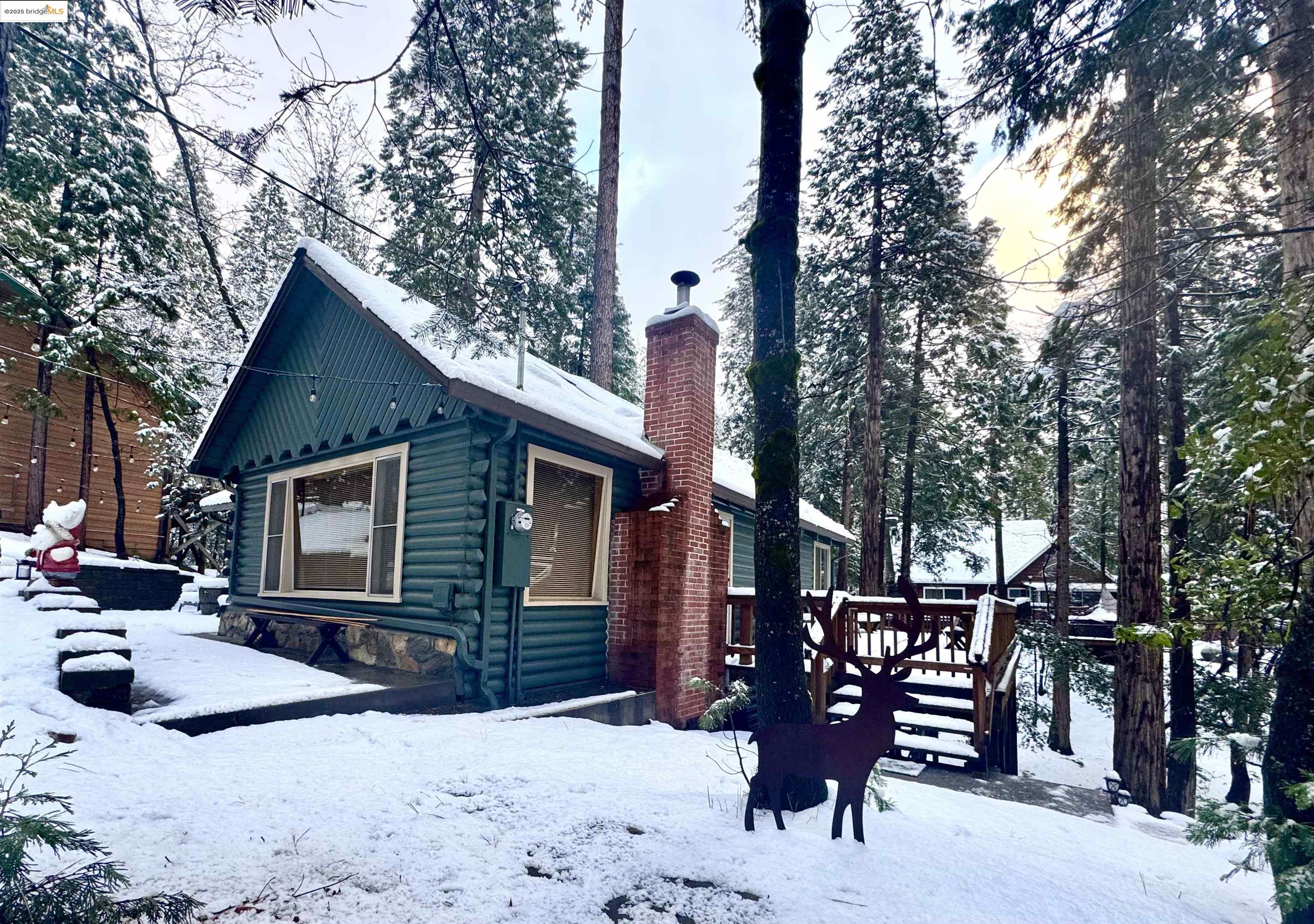 23141 Cresta Dr.