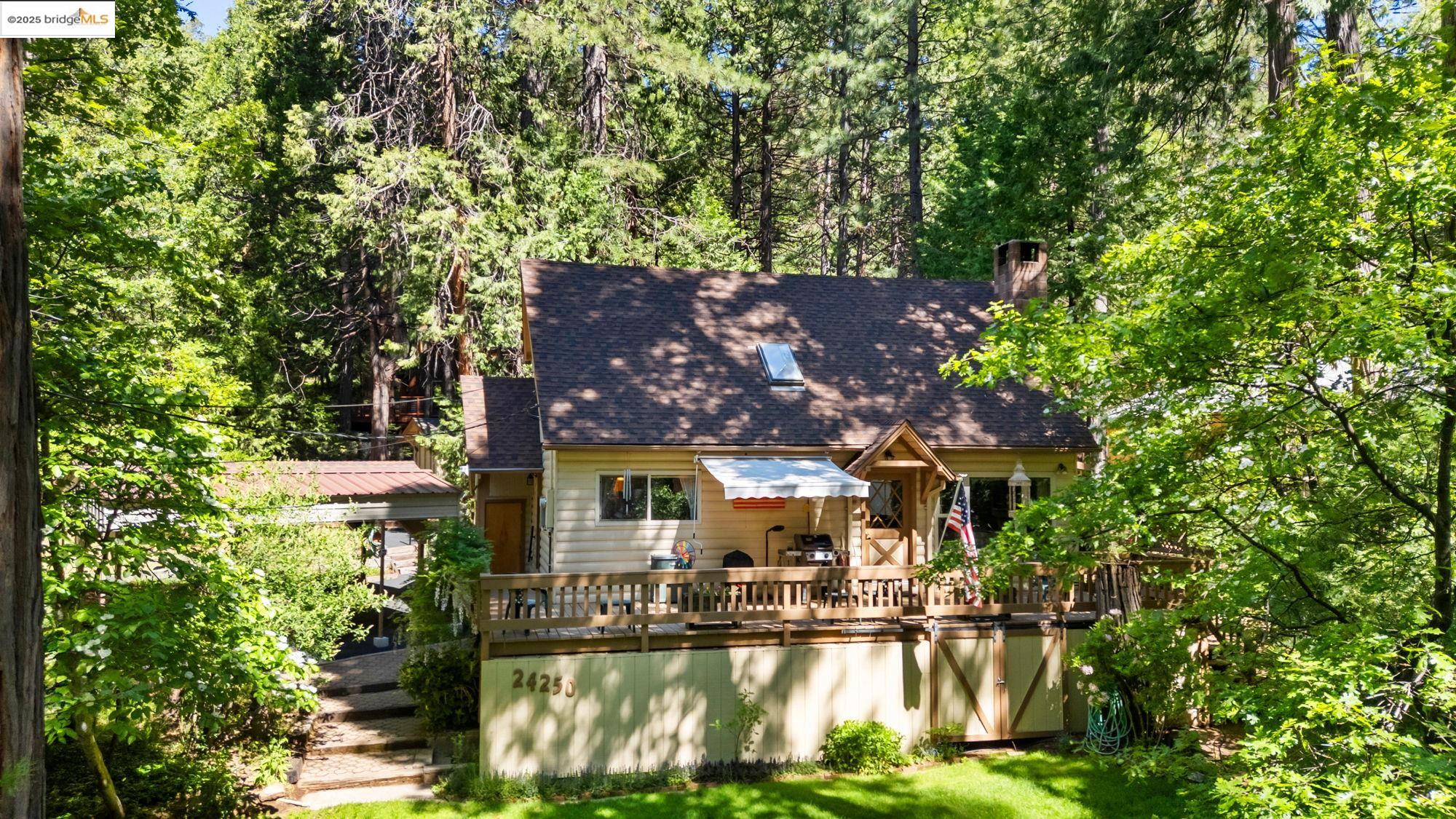 24250 Nuka Ct