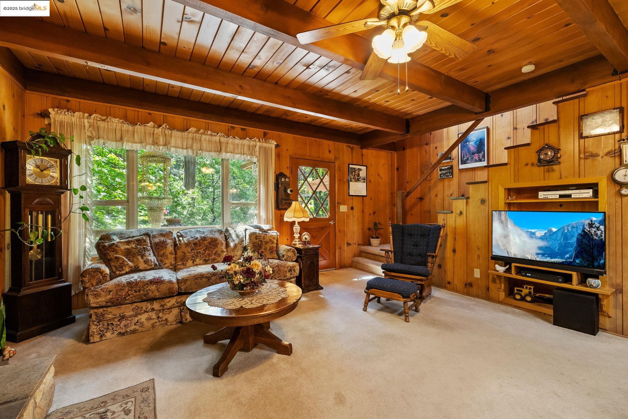 24250 Nuka Ct