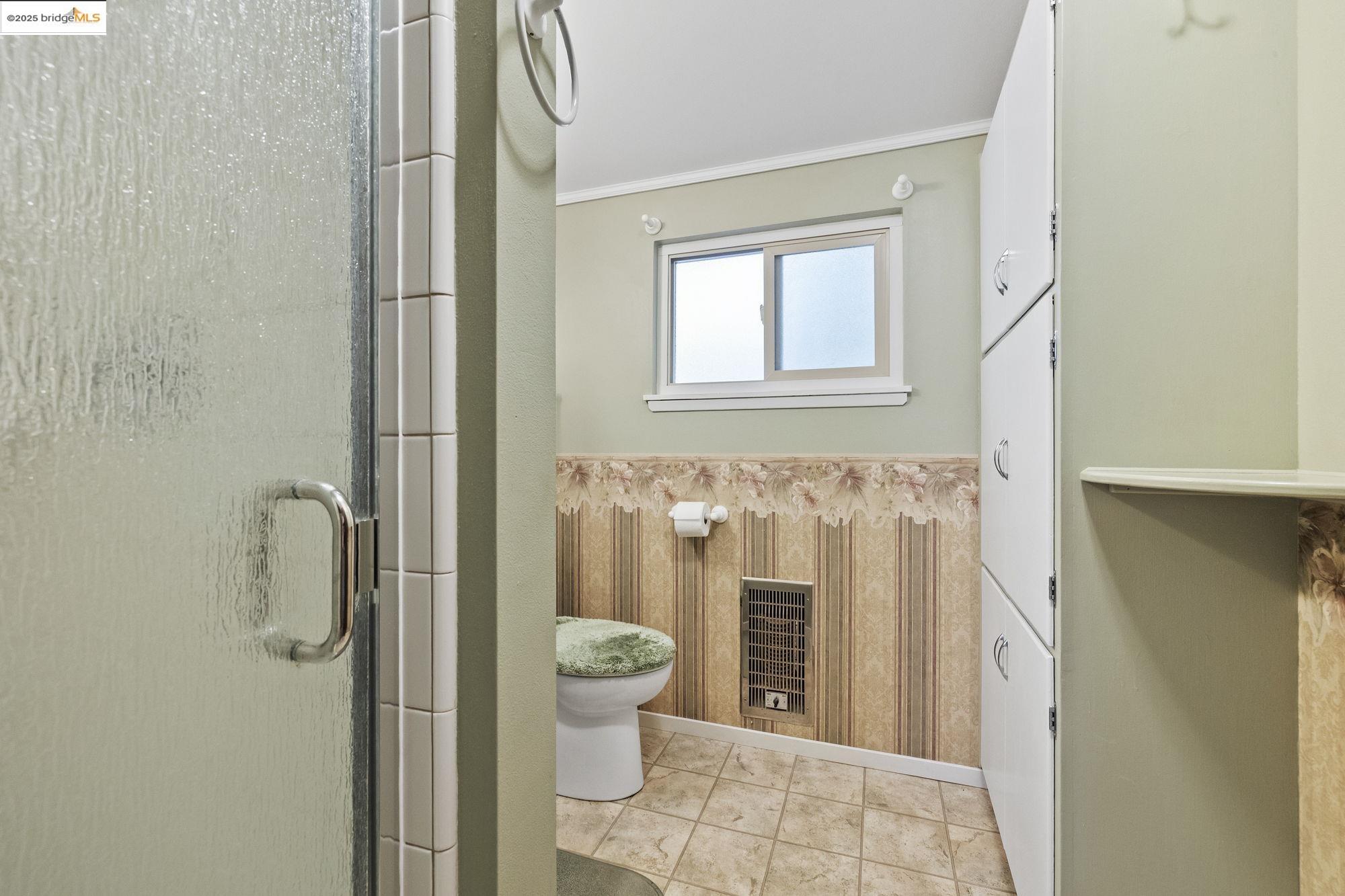 24250 Nuka Ct