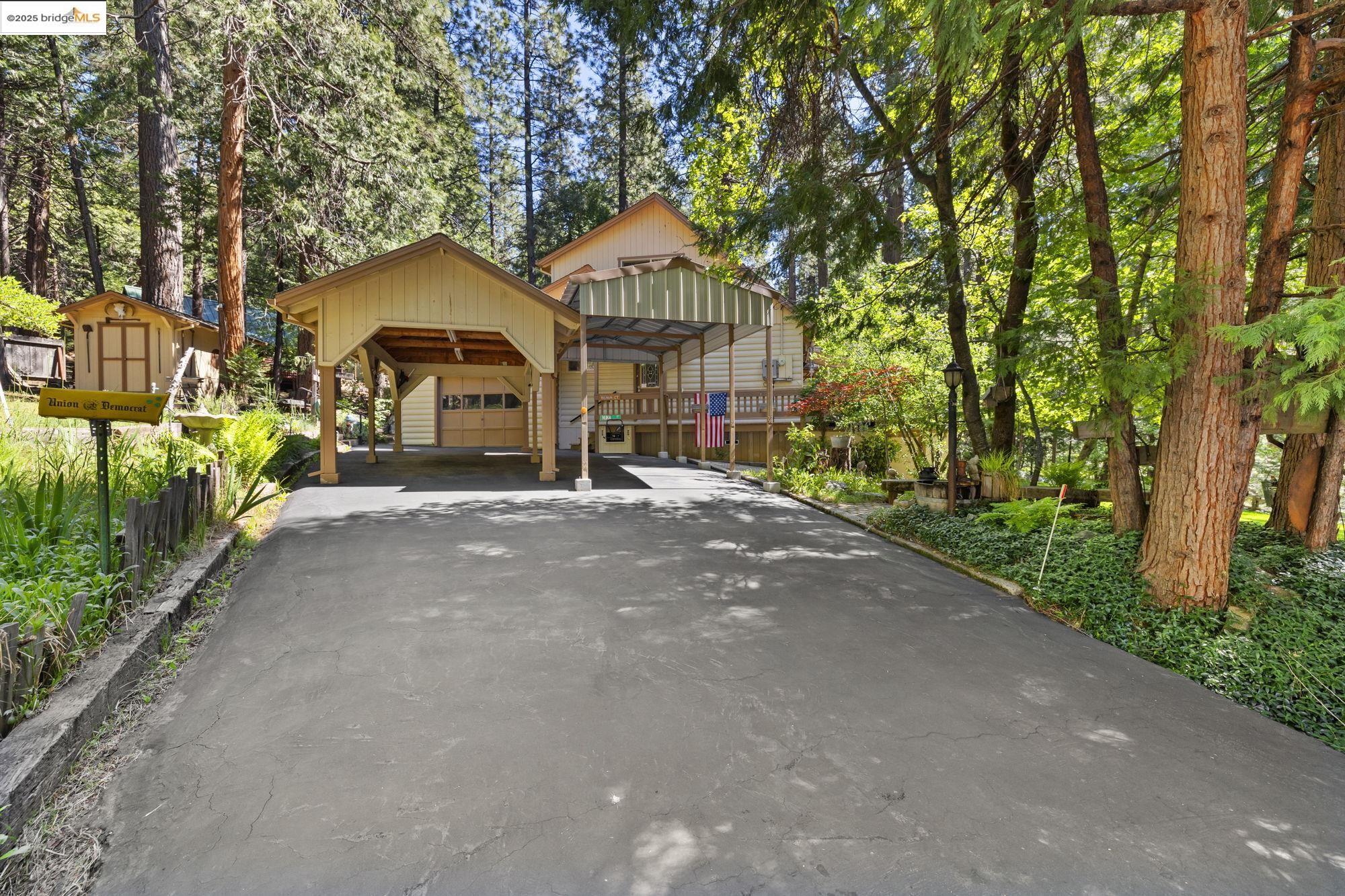 24250 Nuka Ct