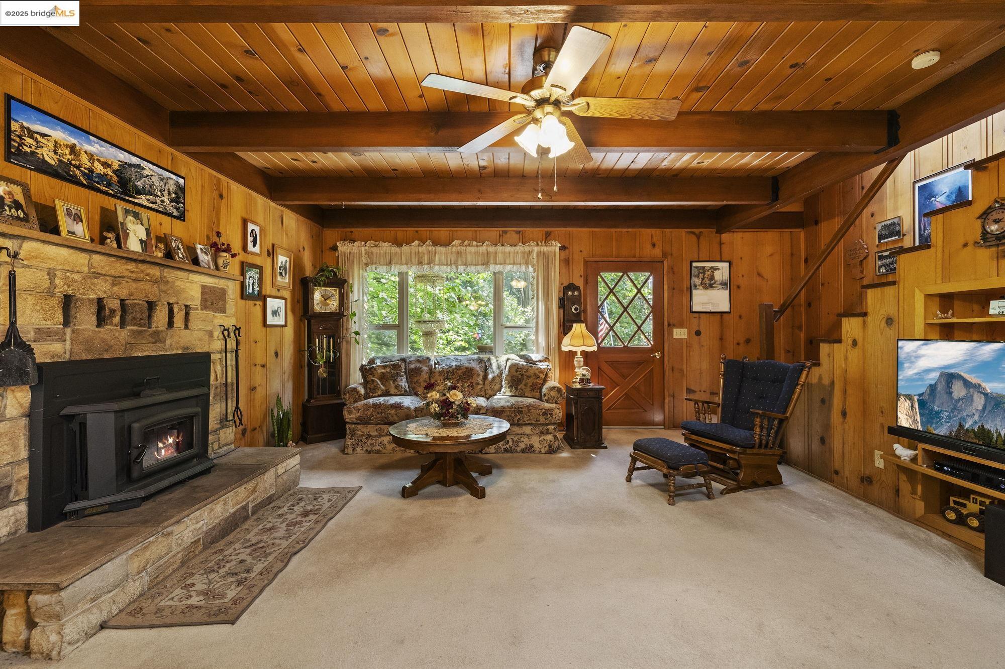 24250 Nuka Ct