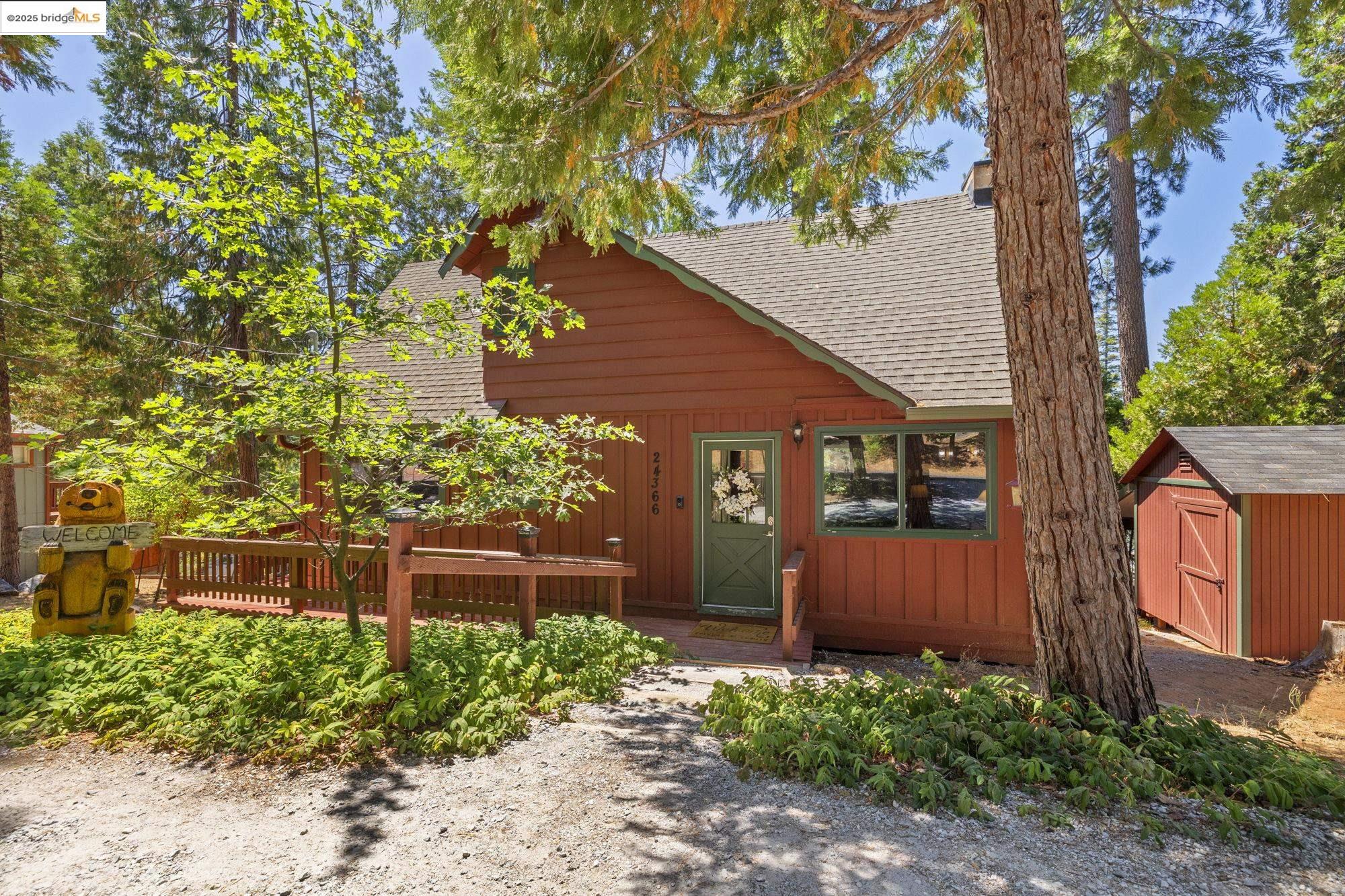 24366 Lavene Ln