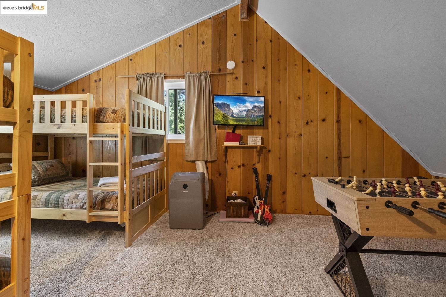 24366 Lavene Ln