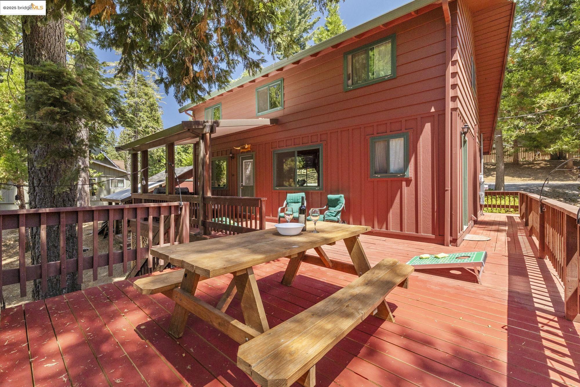 24366 Lavene Ln